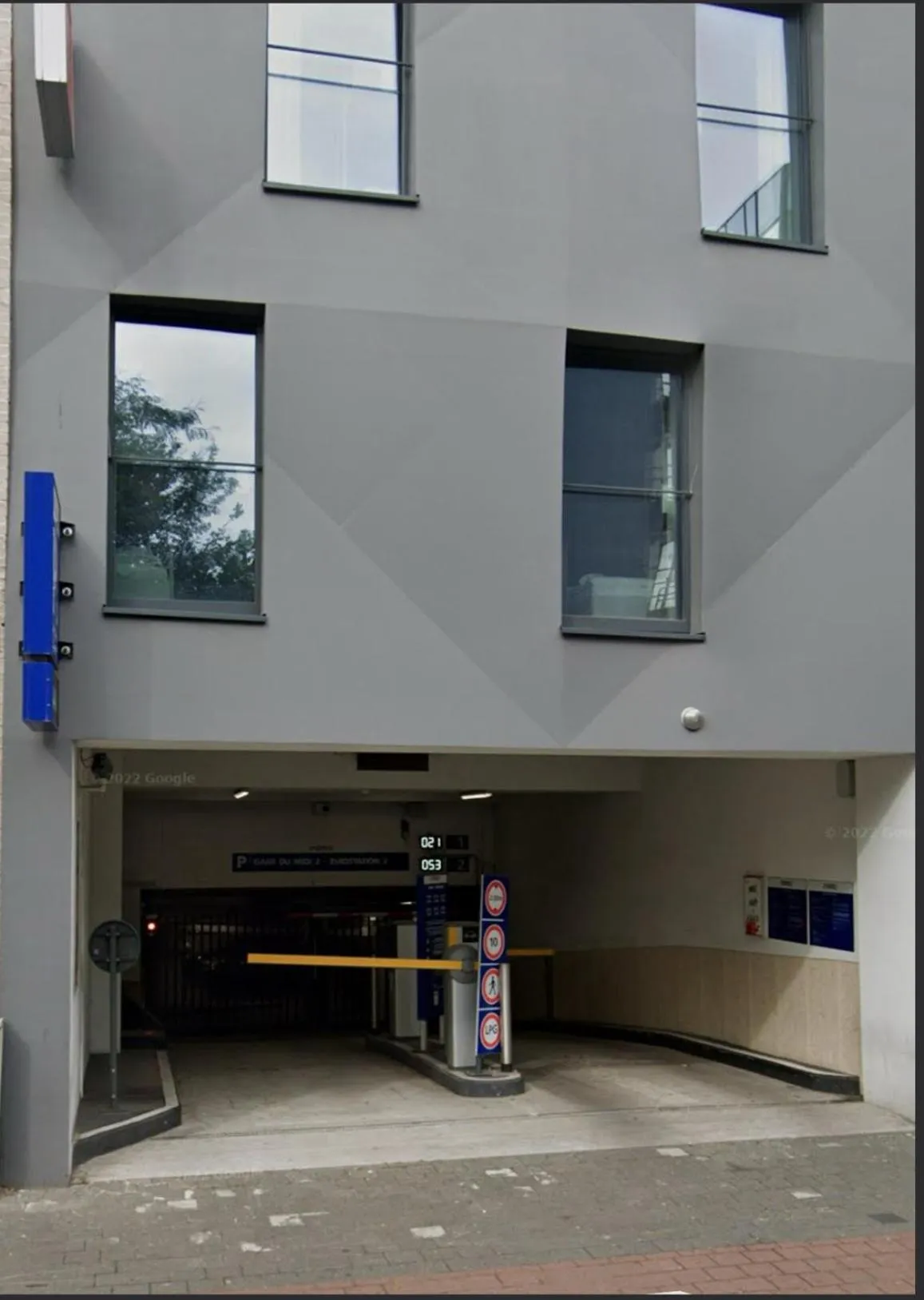 Parking in Hôtel Concorde