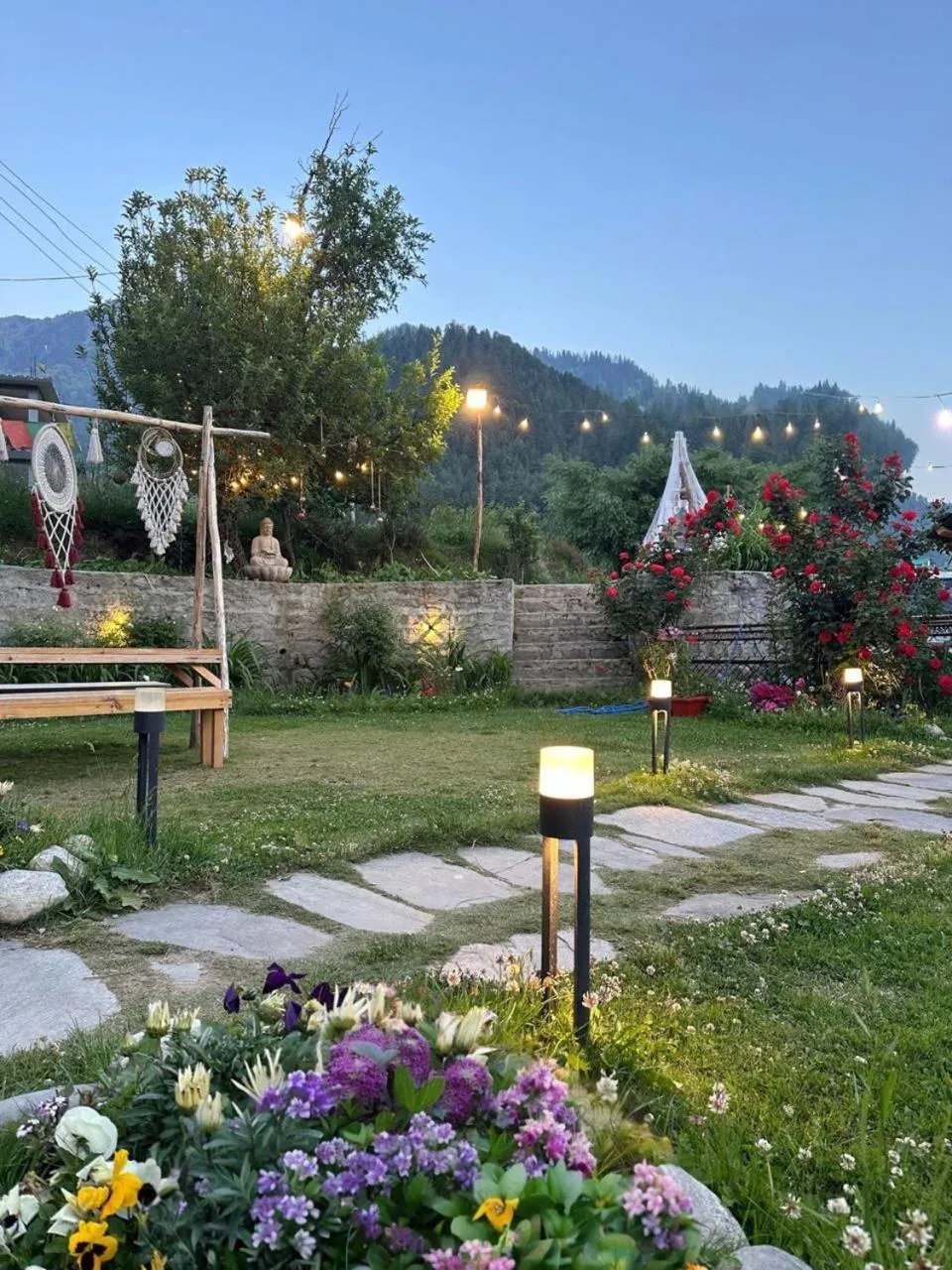 Restaurant/places to eat in Amarys Boutique Stays Manali