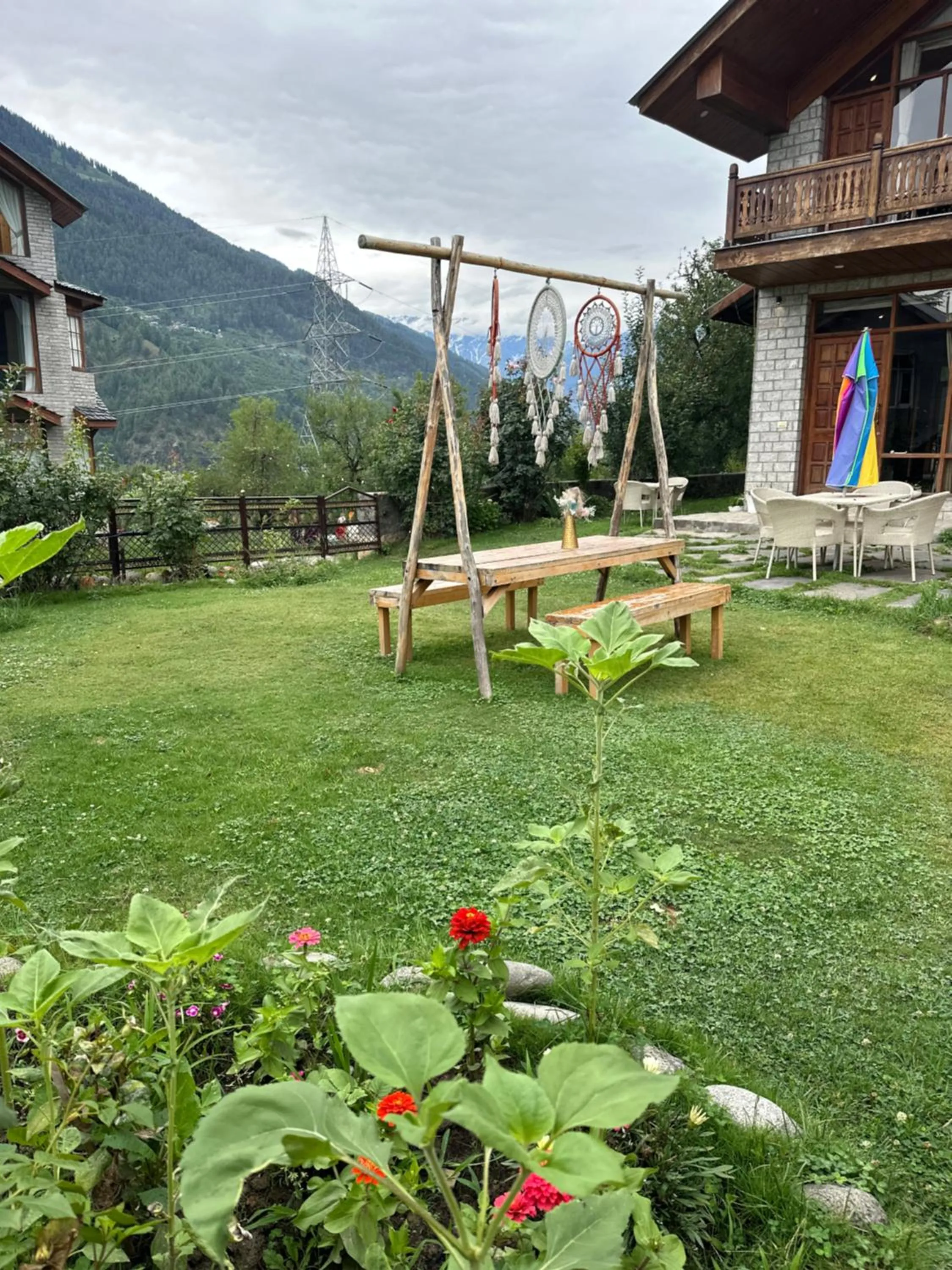 Garden in Amarys Boutique Stays Manali