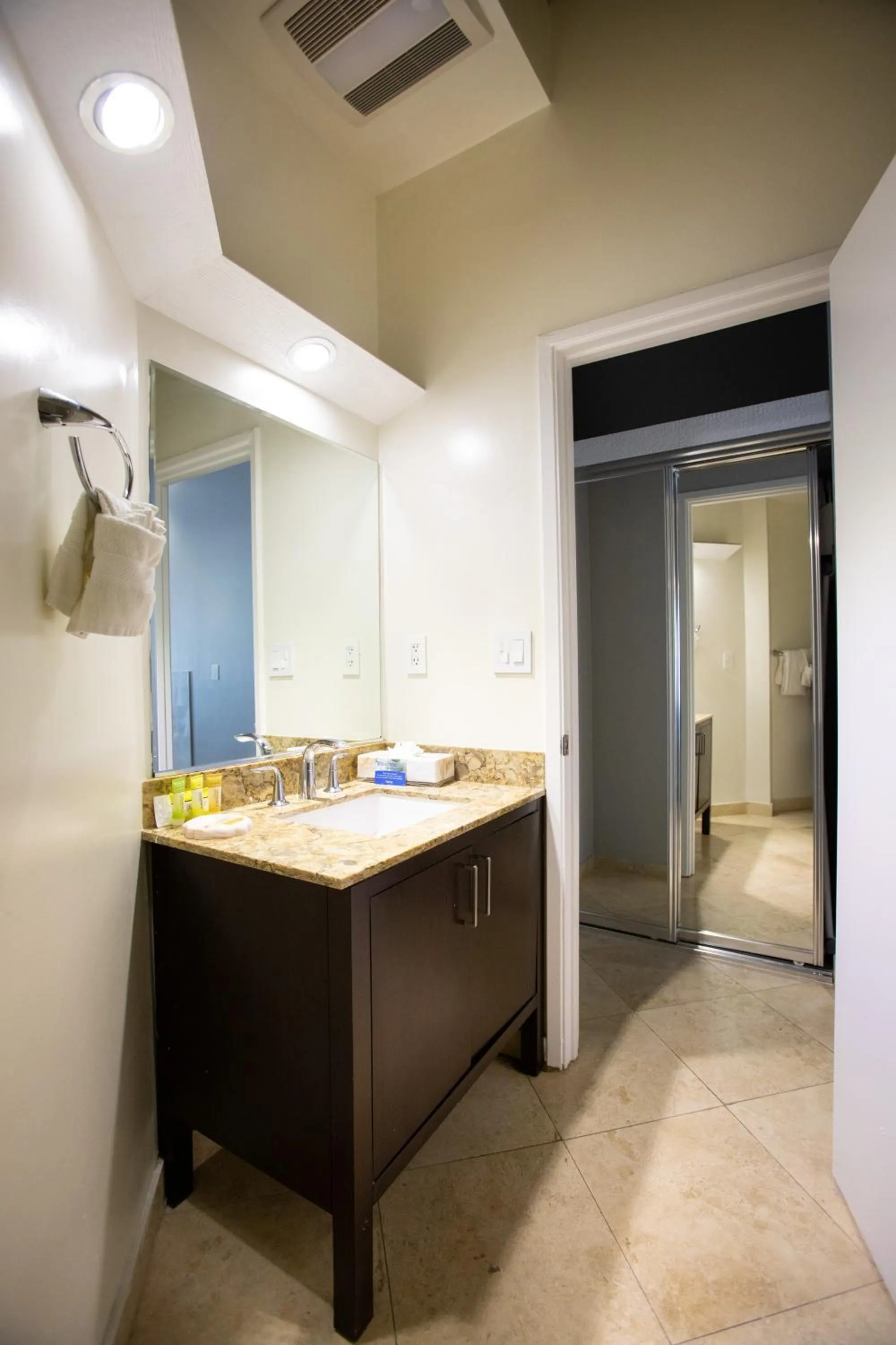 Bathroom in Munras Inn