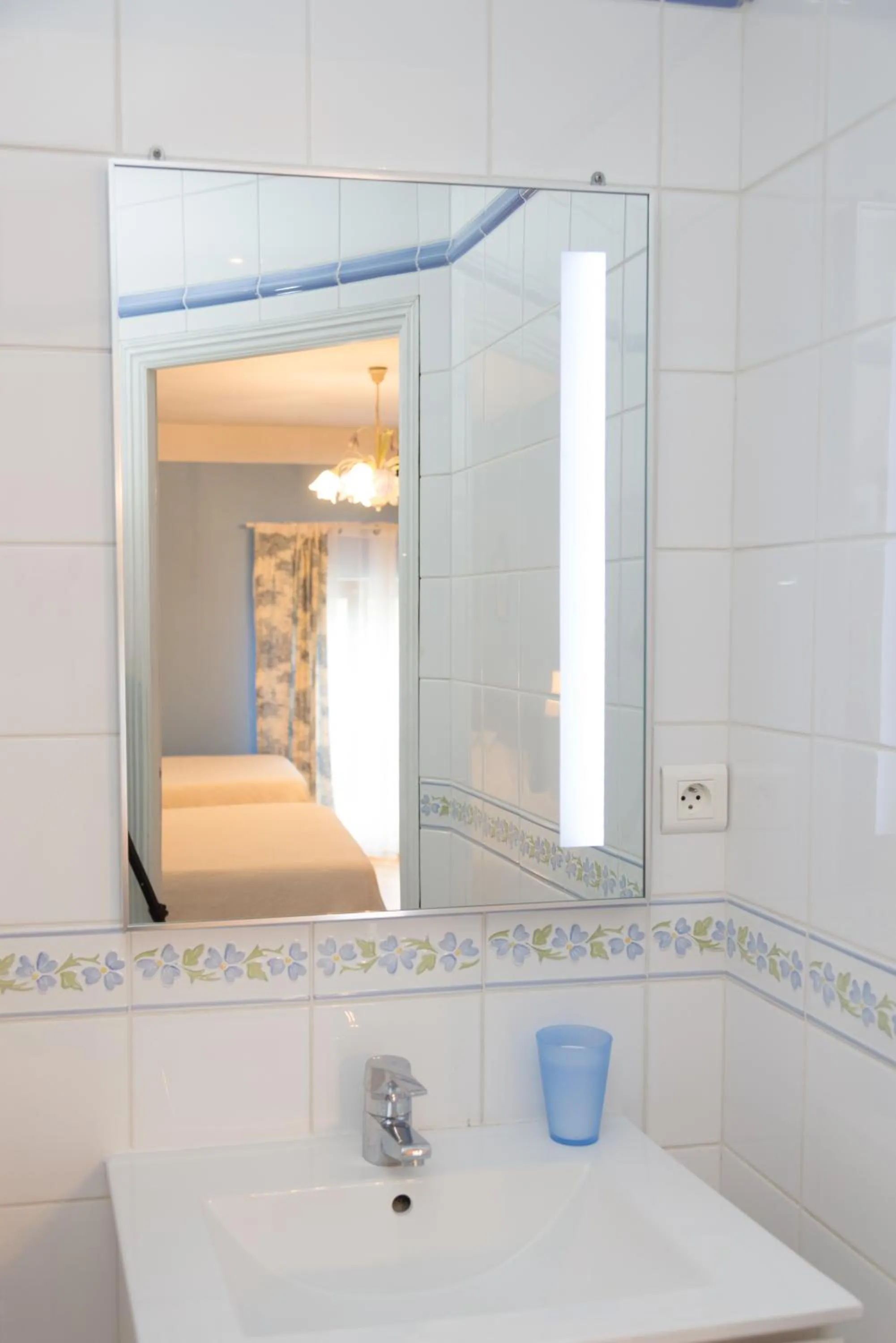 Bed in La Jouvenelle