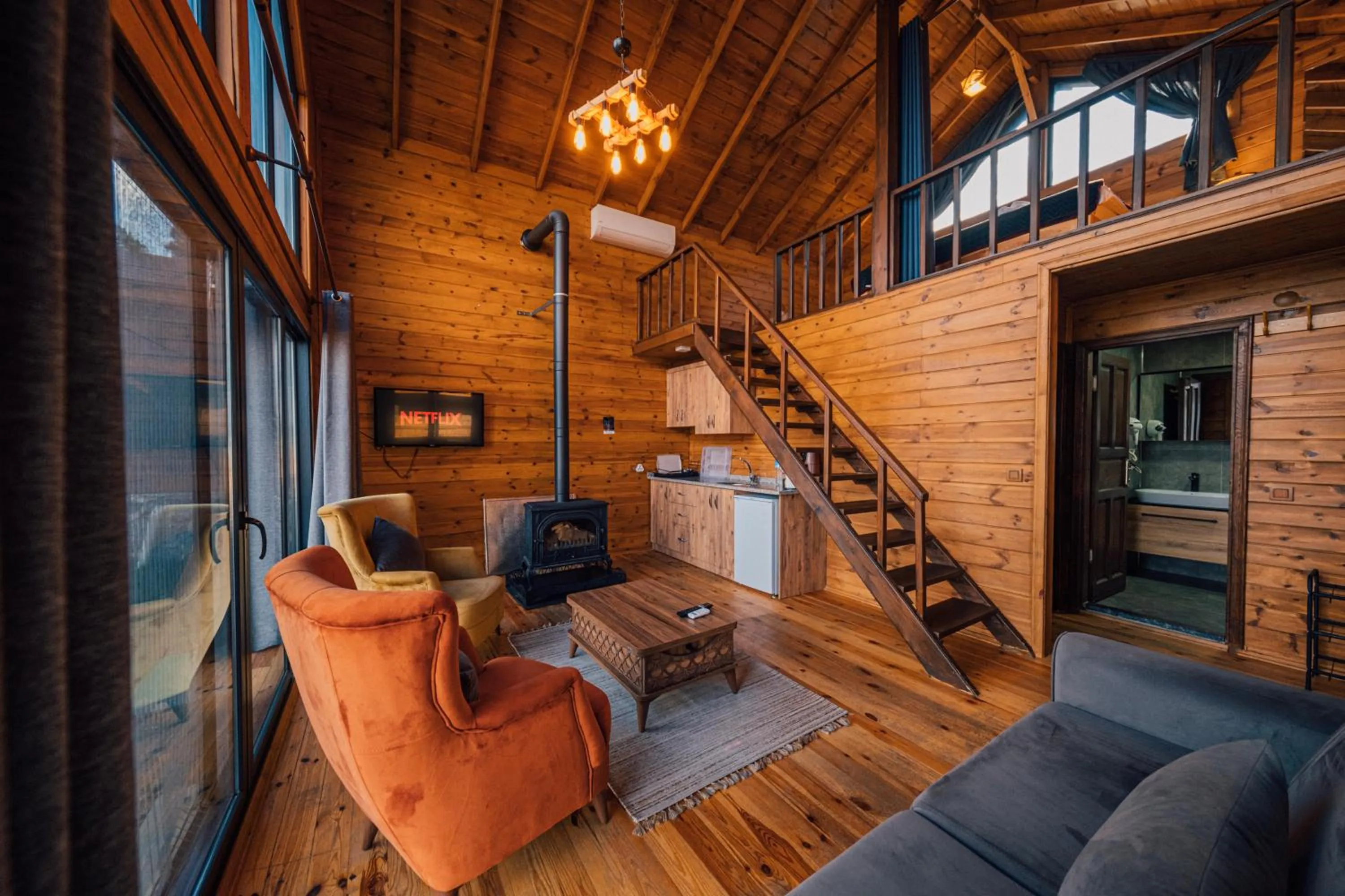 Living room in Woodlodge Country Sapanca