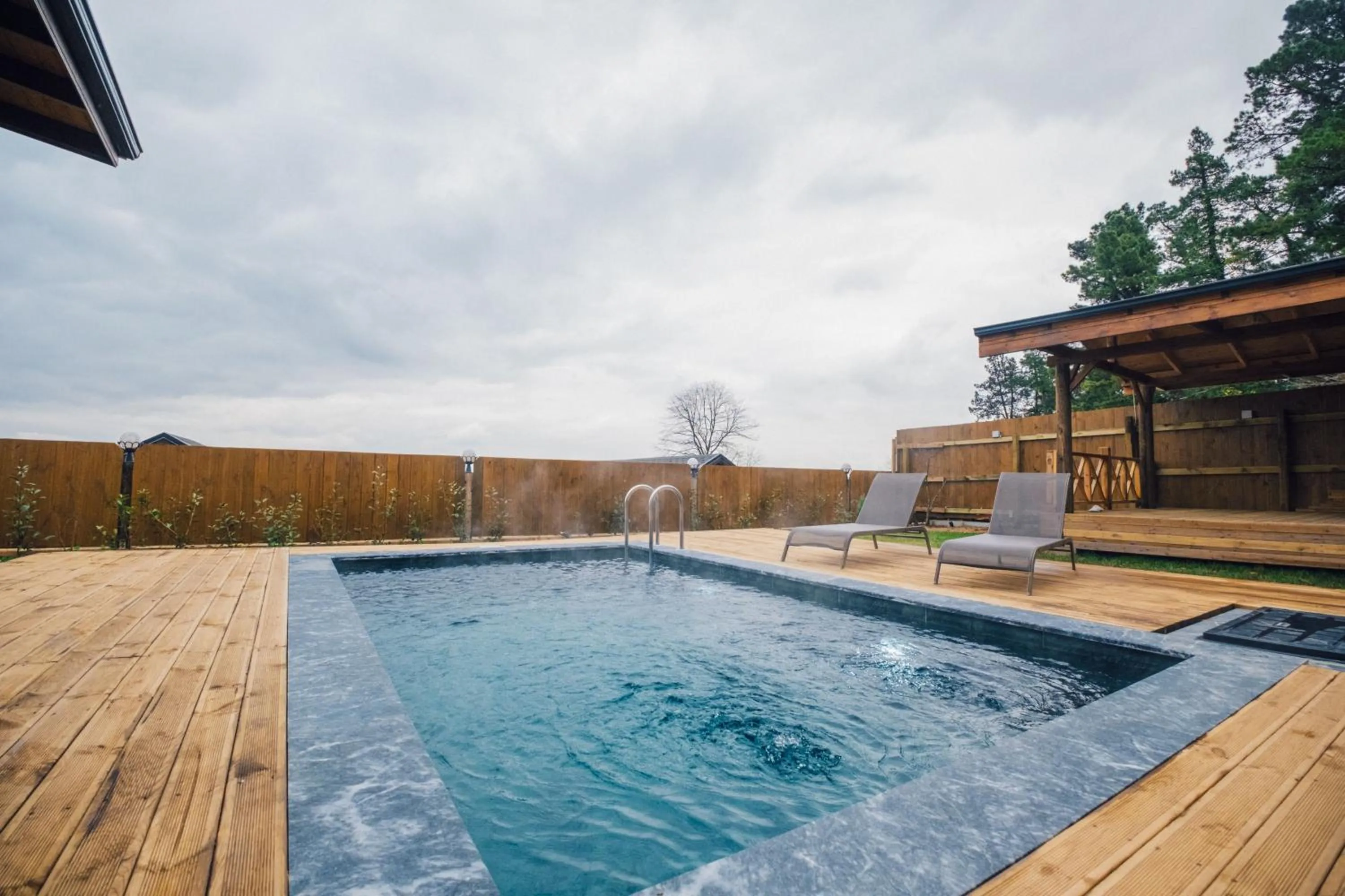 Pool view in Woodlodge Country Sapanca