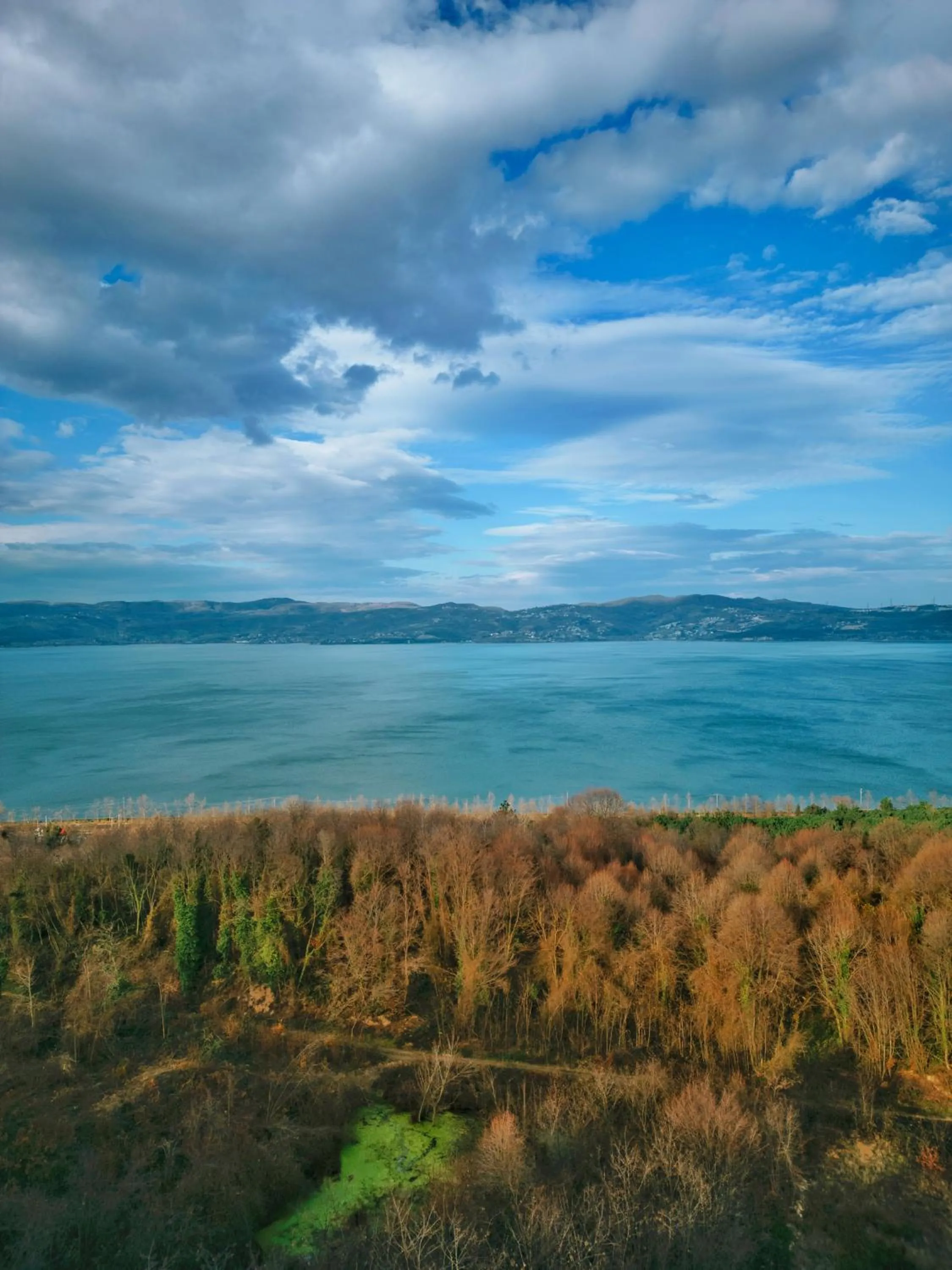 Lake view in Woodlodge Country Sapanca