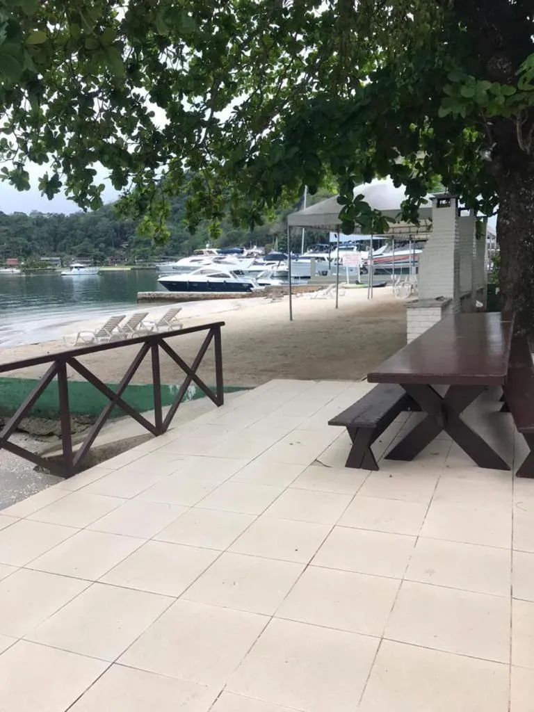 Condominio Aquarius 1