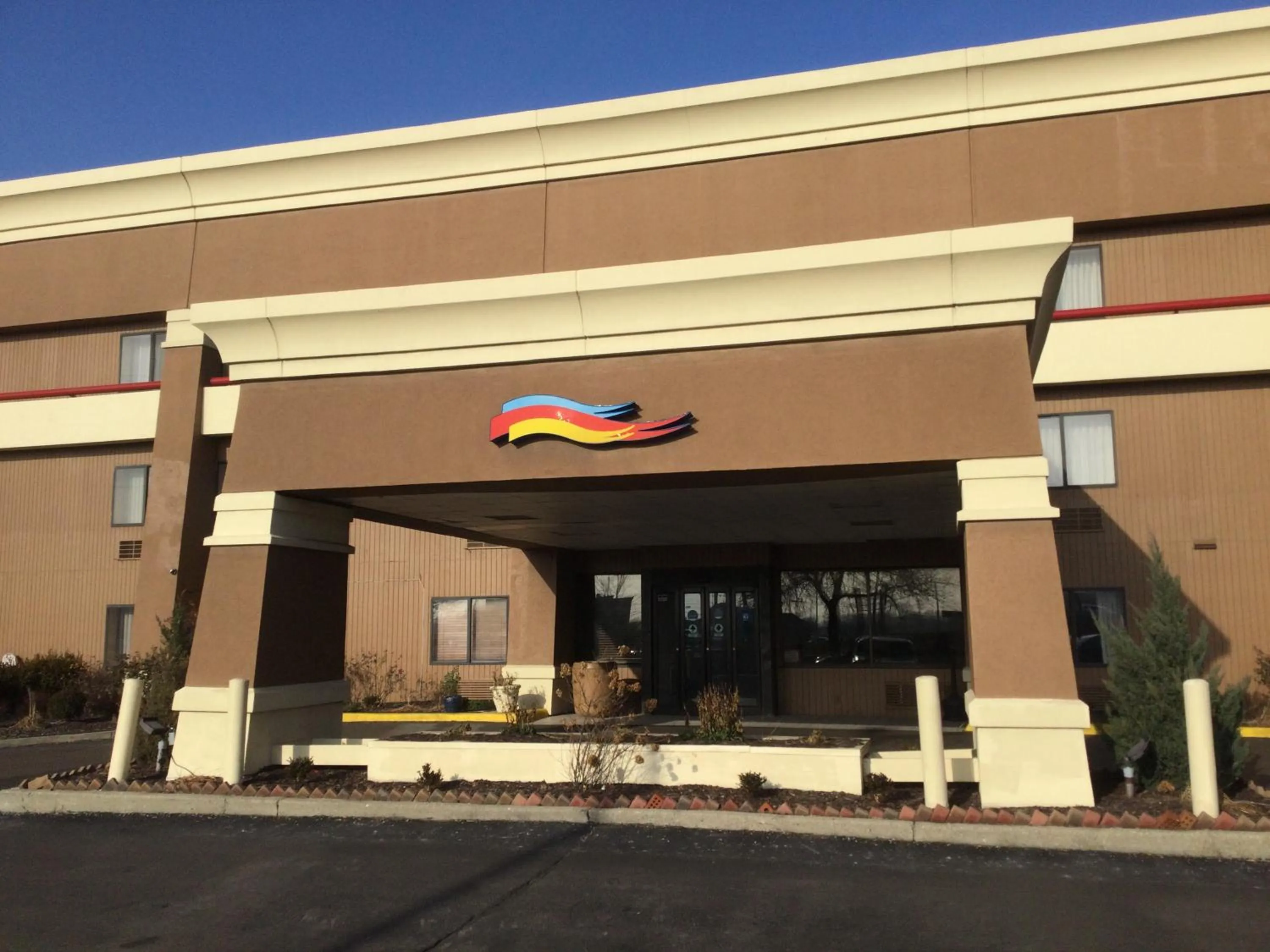 Facade/entrance in Baymont by Wyndham Detroit/Roseville