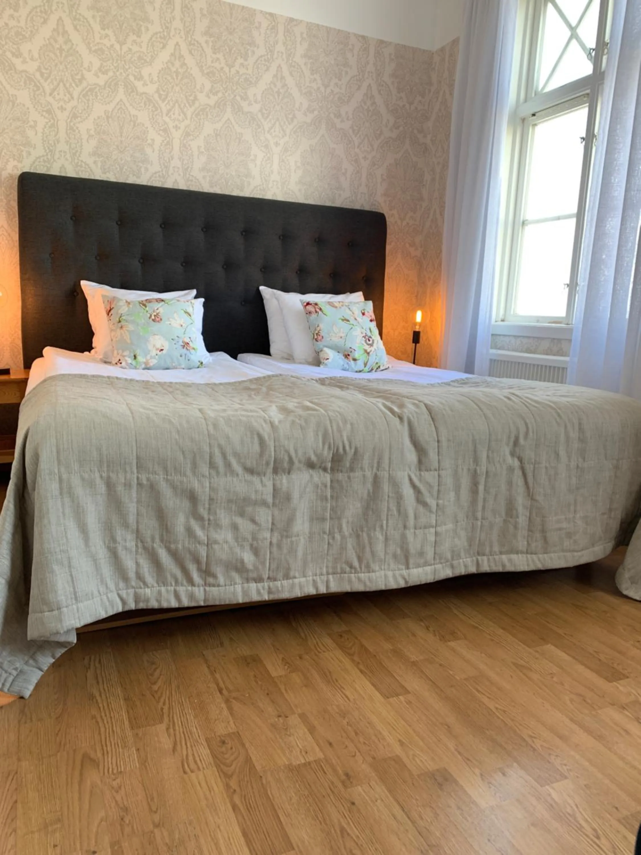 Bed in Grenna Hotell