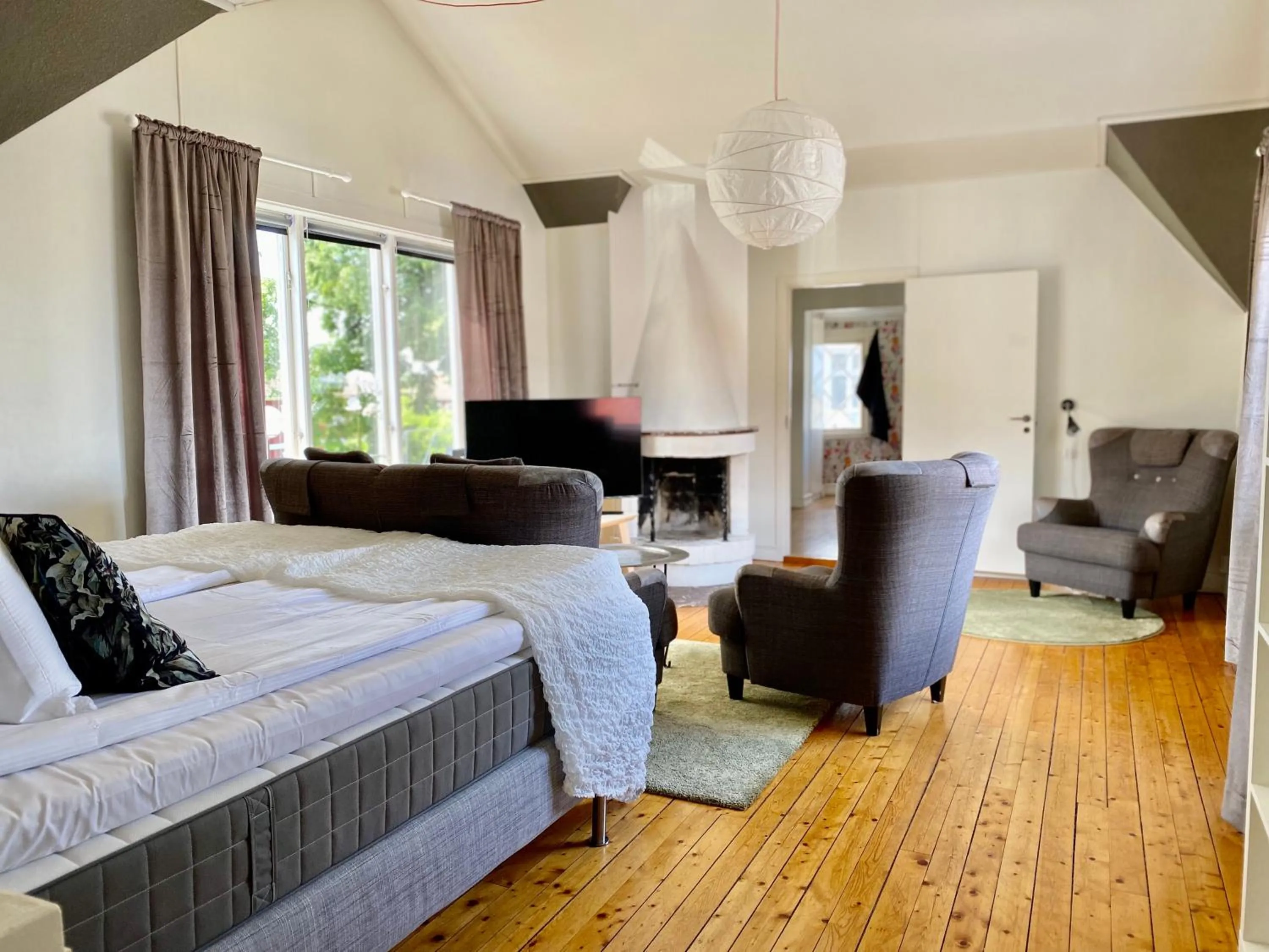 Photo of the whole room in Grenna Hotell