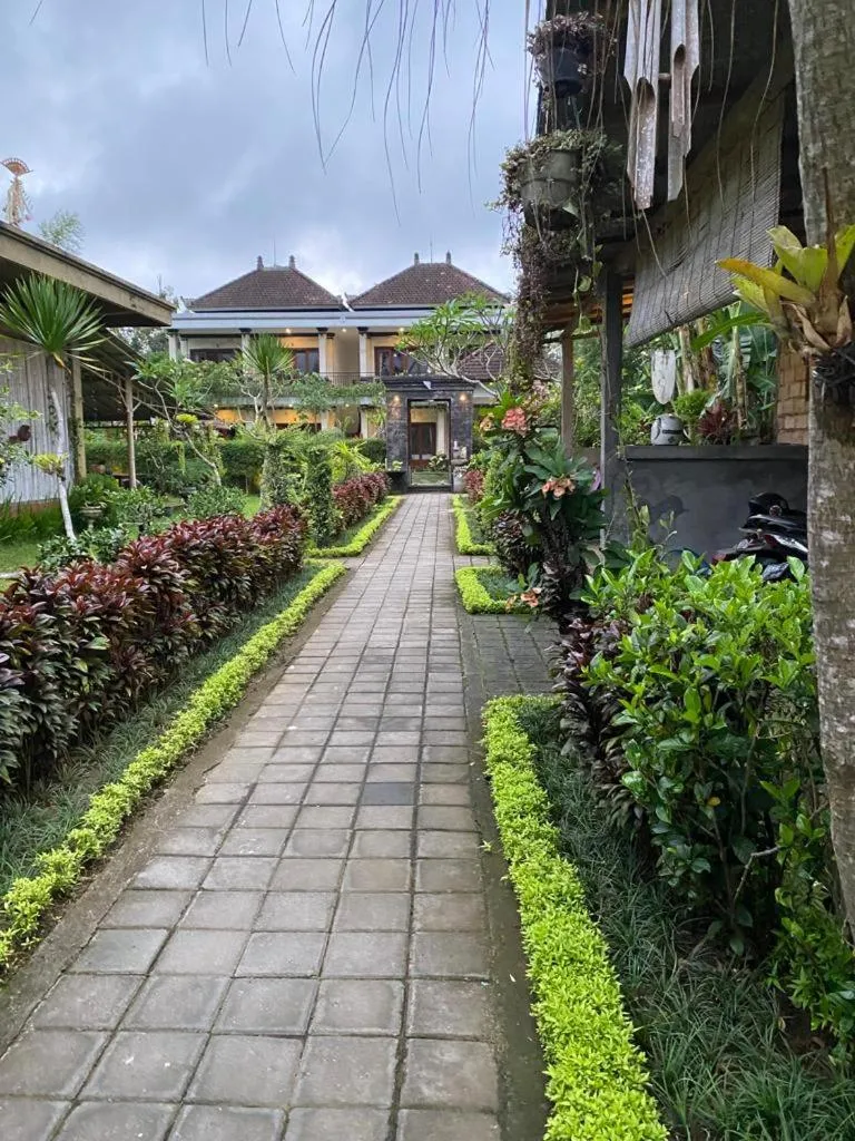 Facade/entrance in Green Padma Ubud