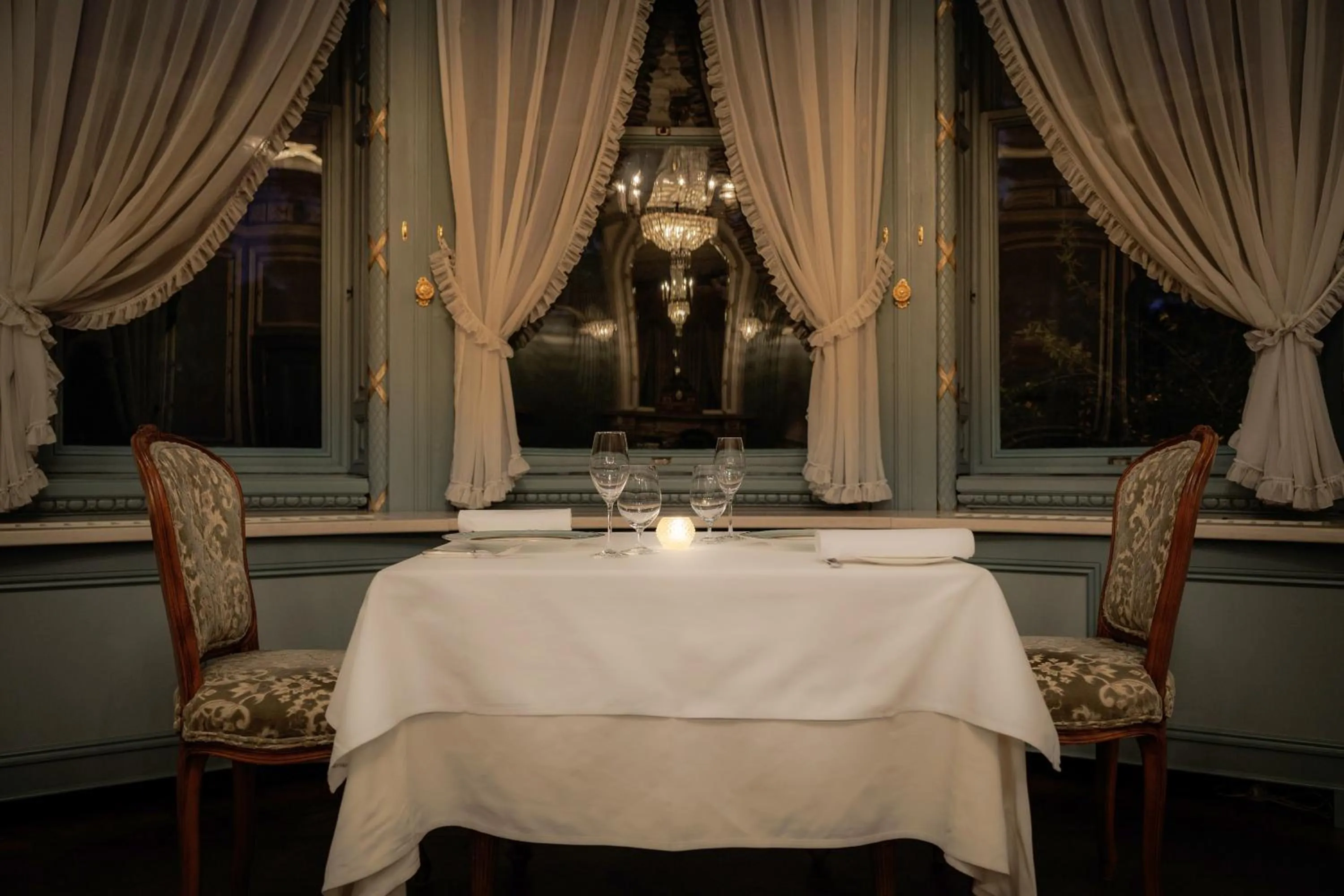 Restaurant/places to eat in Hotel Chourakukan Kyoto Gion 長楽館 京都