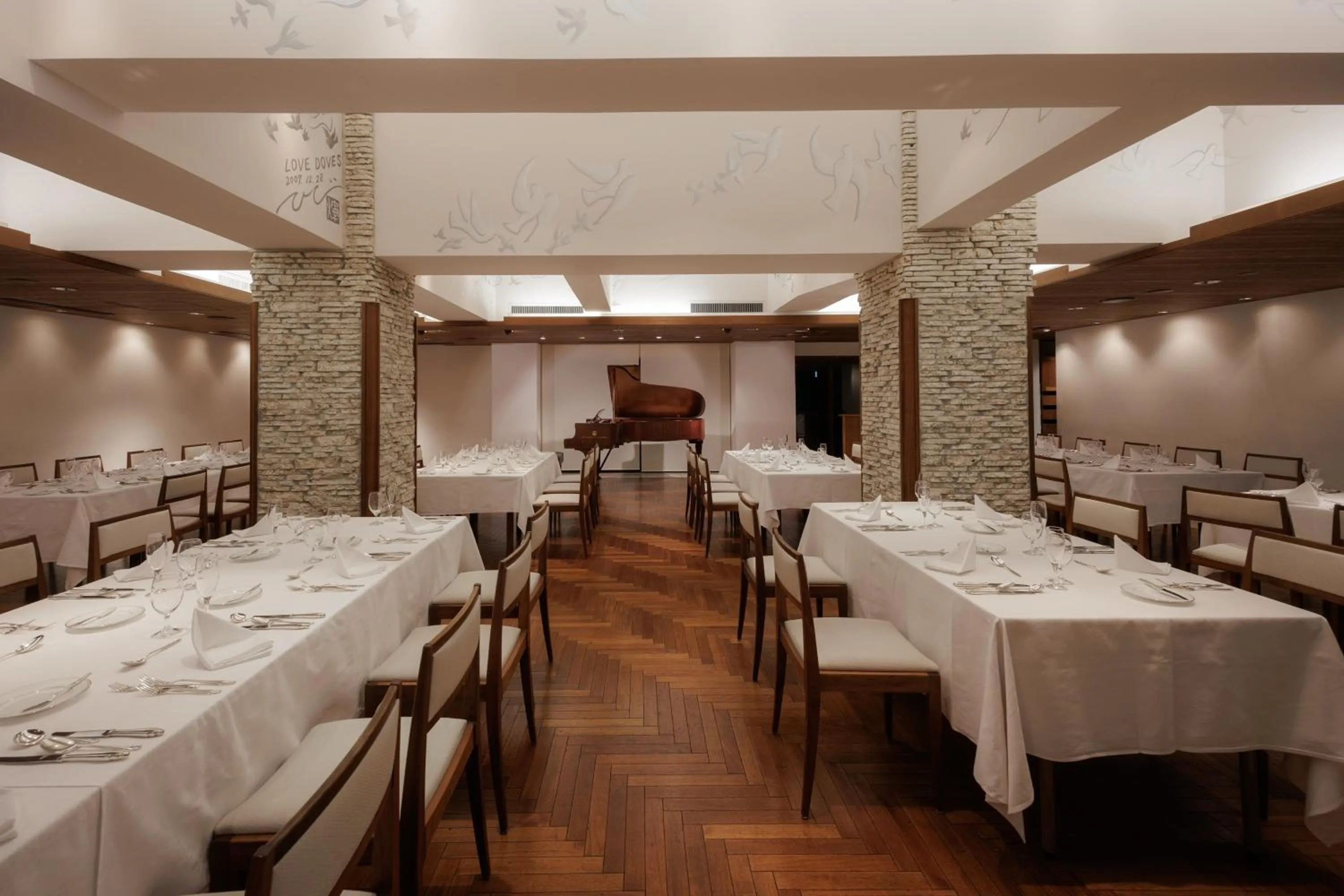 Restaurant/places to eat in Hotel Chourakukan Kyoto Gion 長楽館 京都