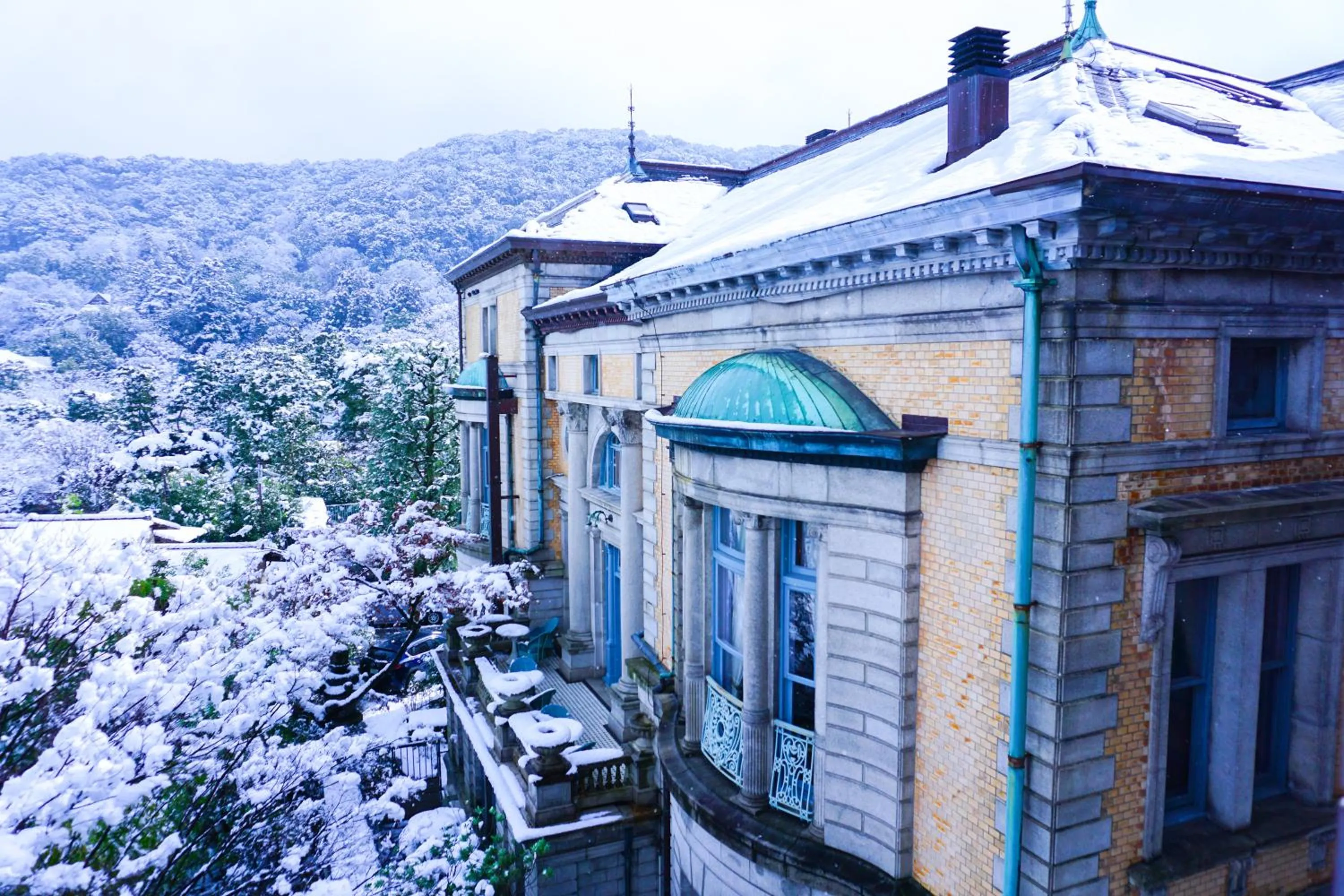 Property building in Hotel Chourakukan Kyoto Gion 長楽館 京都
