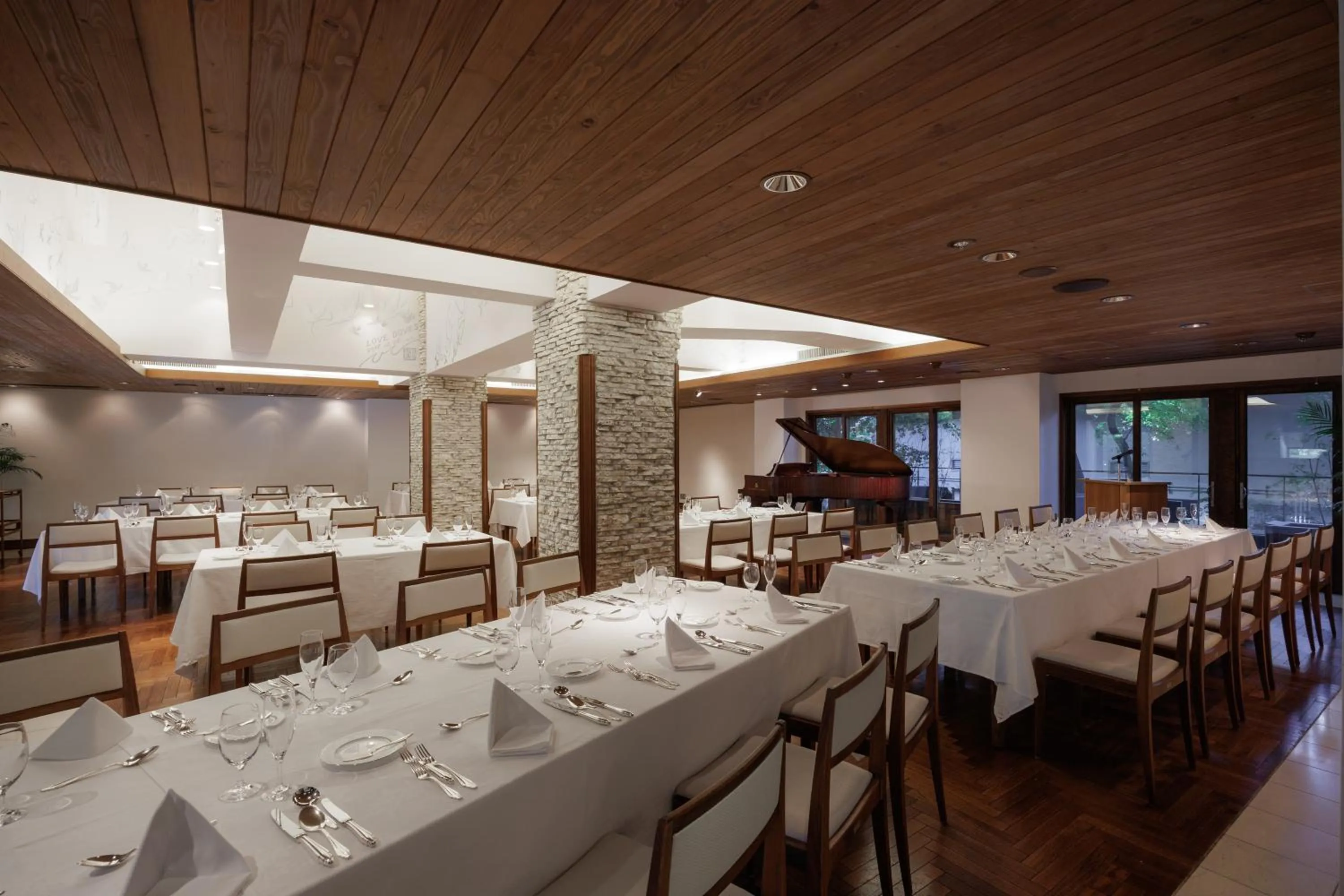 Restaurant/places to eat in Hotel Chourakukan Kyoto Gion 長楽館 京都