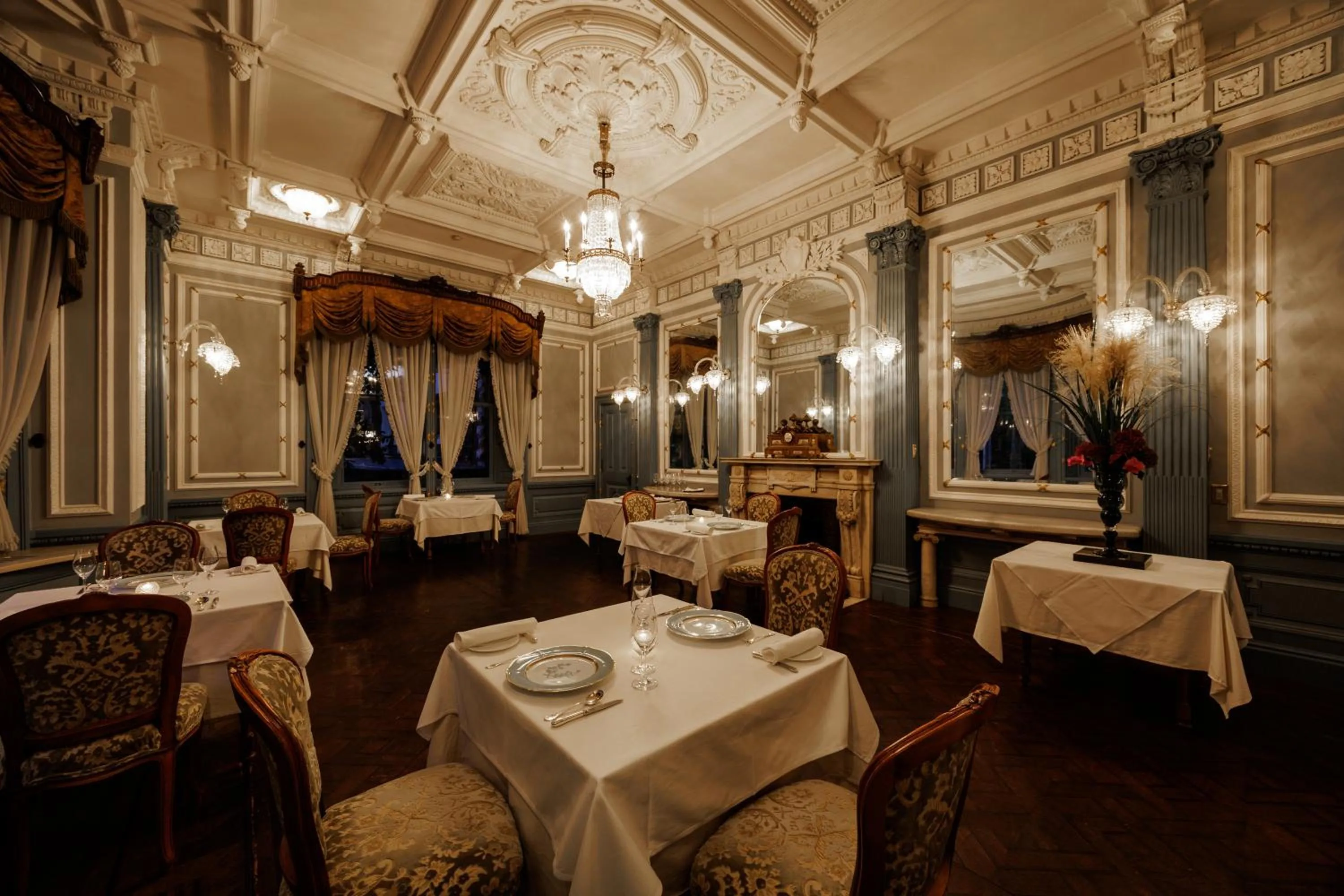 Restaurant/places to eat in Hotel Chourakukan Kyoto Gion 長楽館 京都