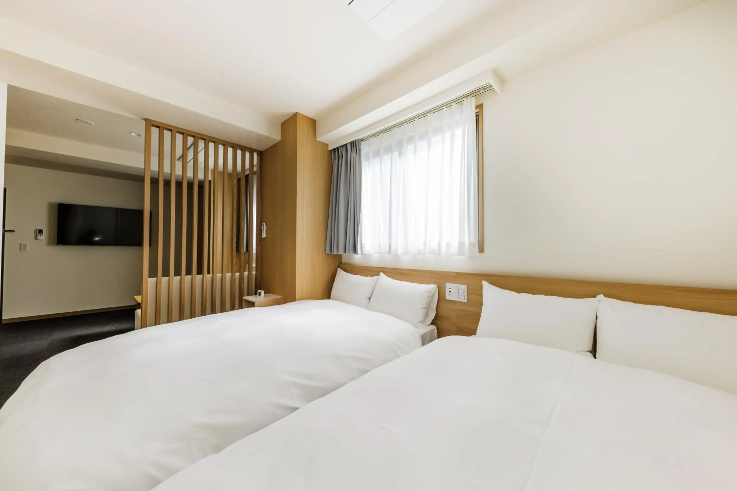 Photo of the whole room in HOPETREE OSAKA GRAND