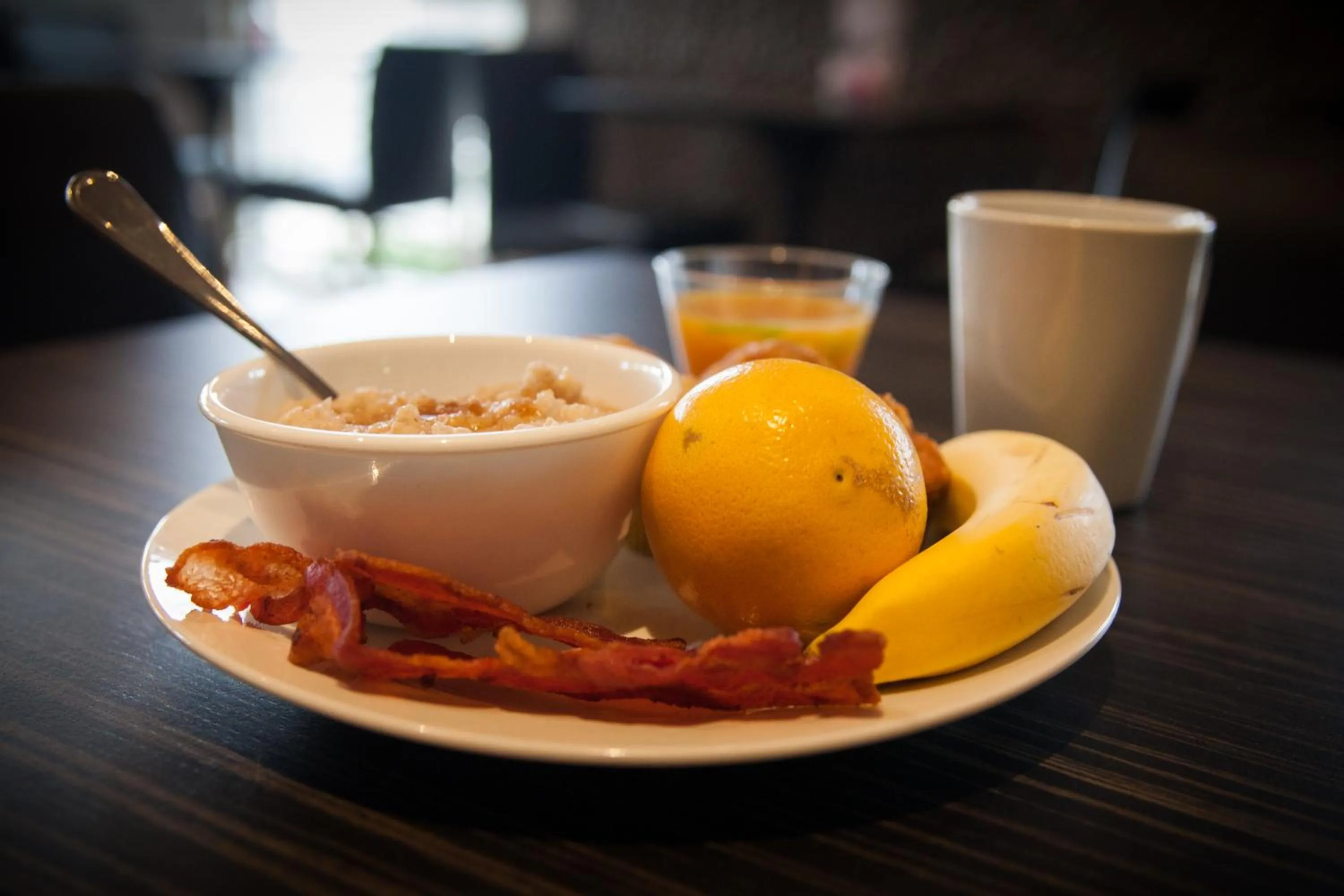 Buffet breakfast in Z Loft Extended Stay Hotel
