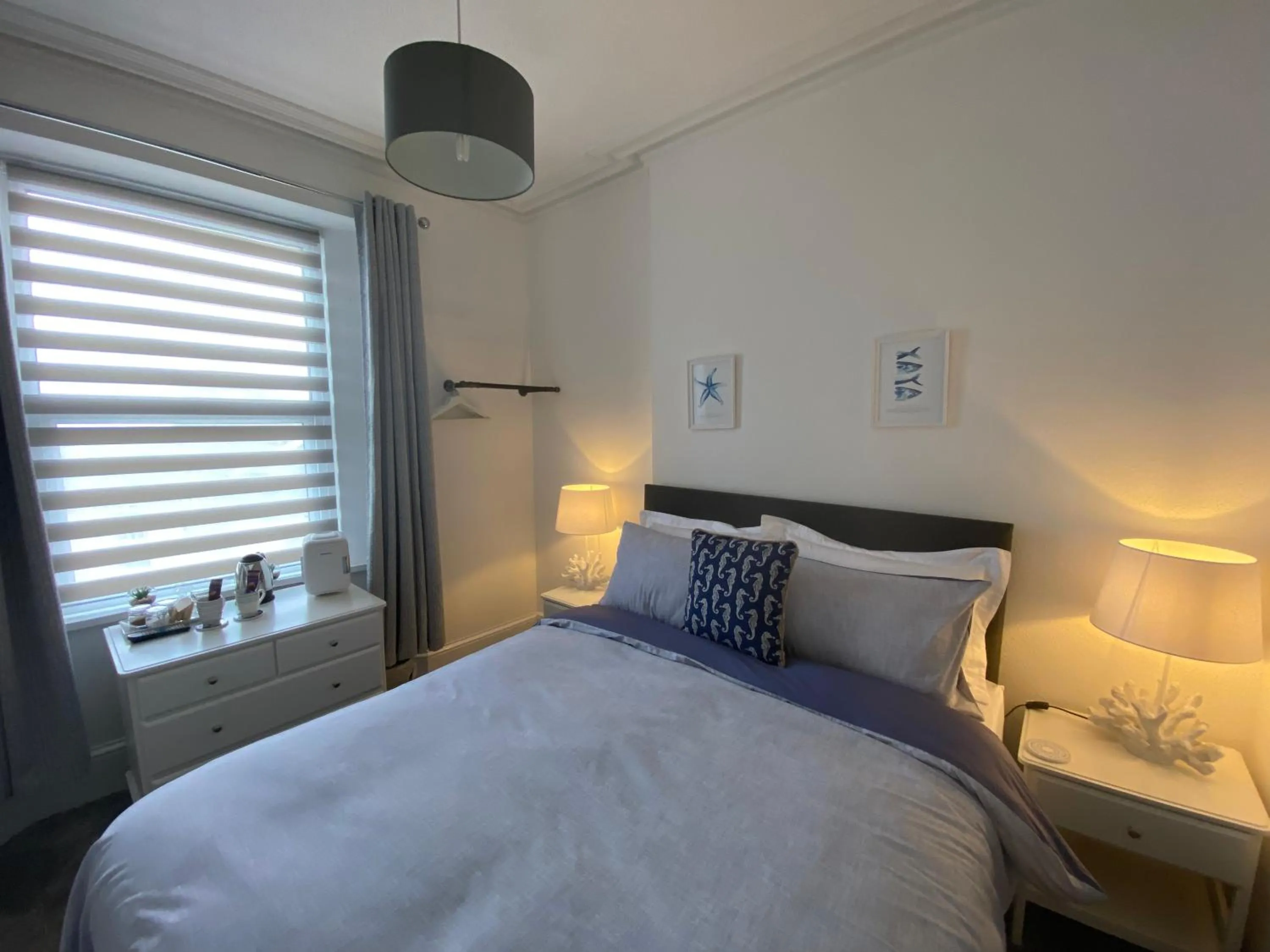 Bed in Rooms At Babbacombe