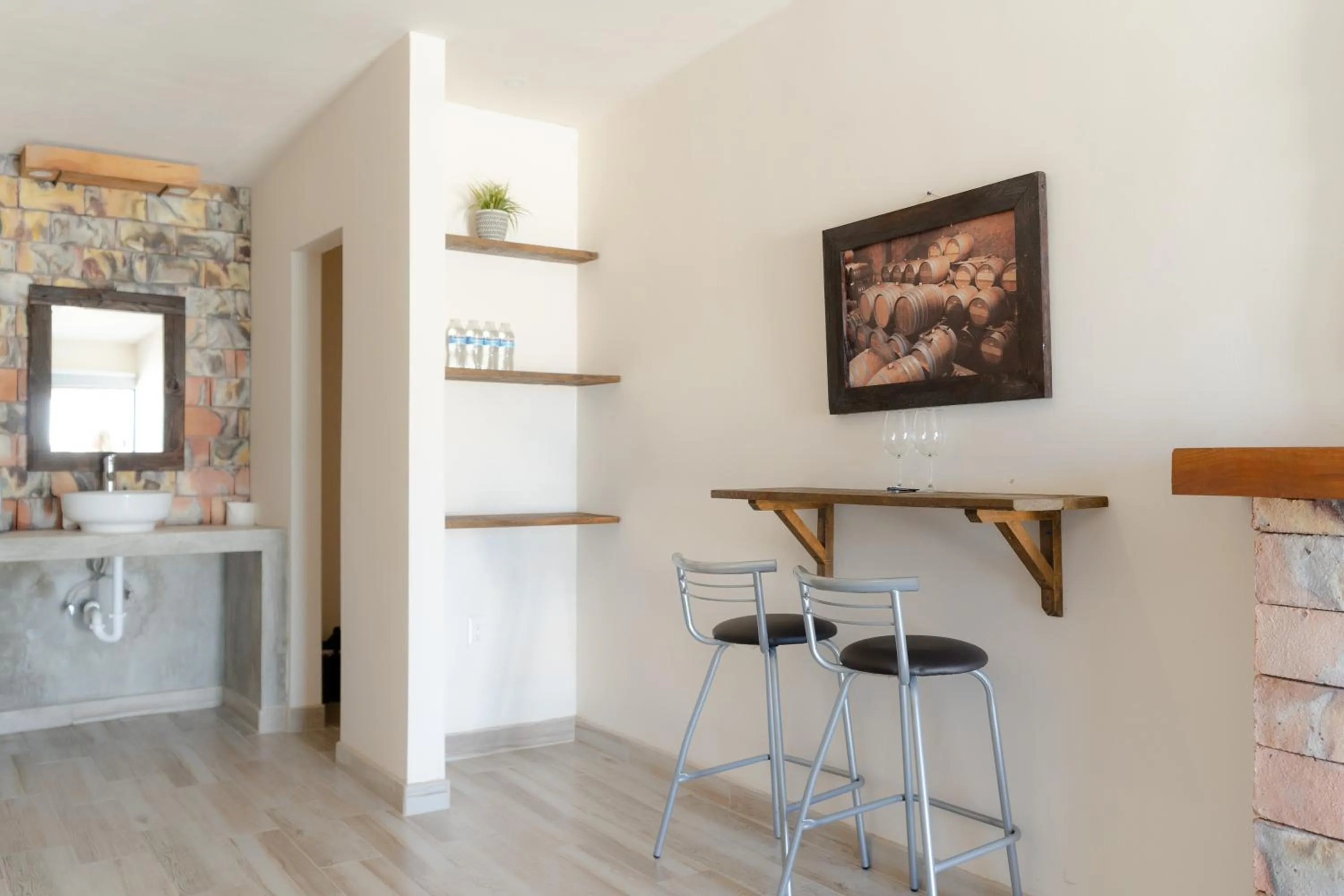 Collins Village Hotel Boutique