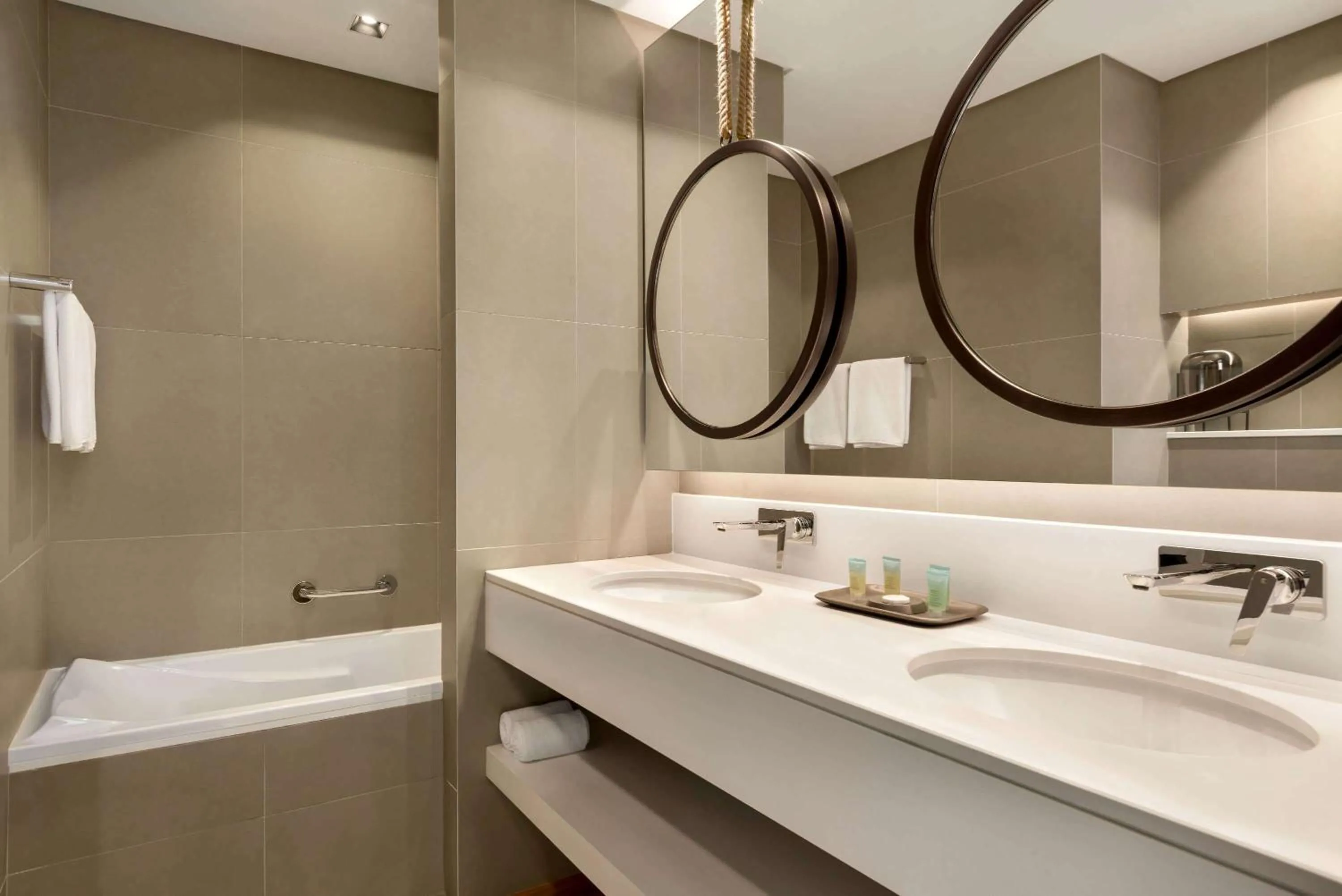 Mobility Accessible Queen Room with City View - Complimentary Shuttle to Kite Beach, Dubai Mall / Burj Khalifa, 25% off F&B in Days Hotel By Wyndham Dubai Deira