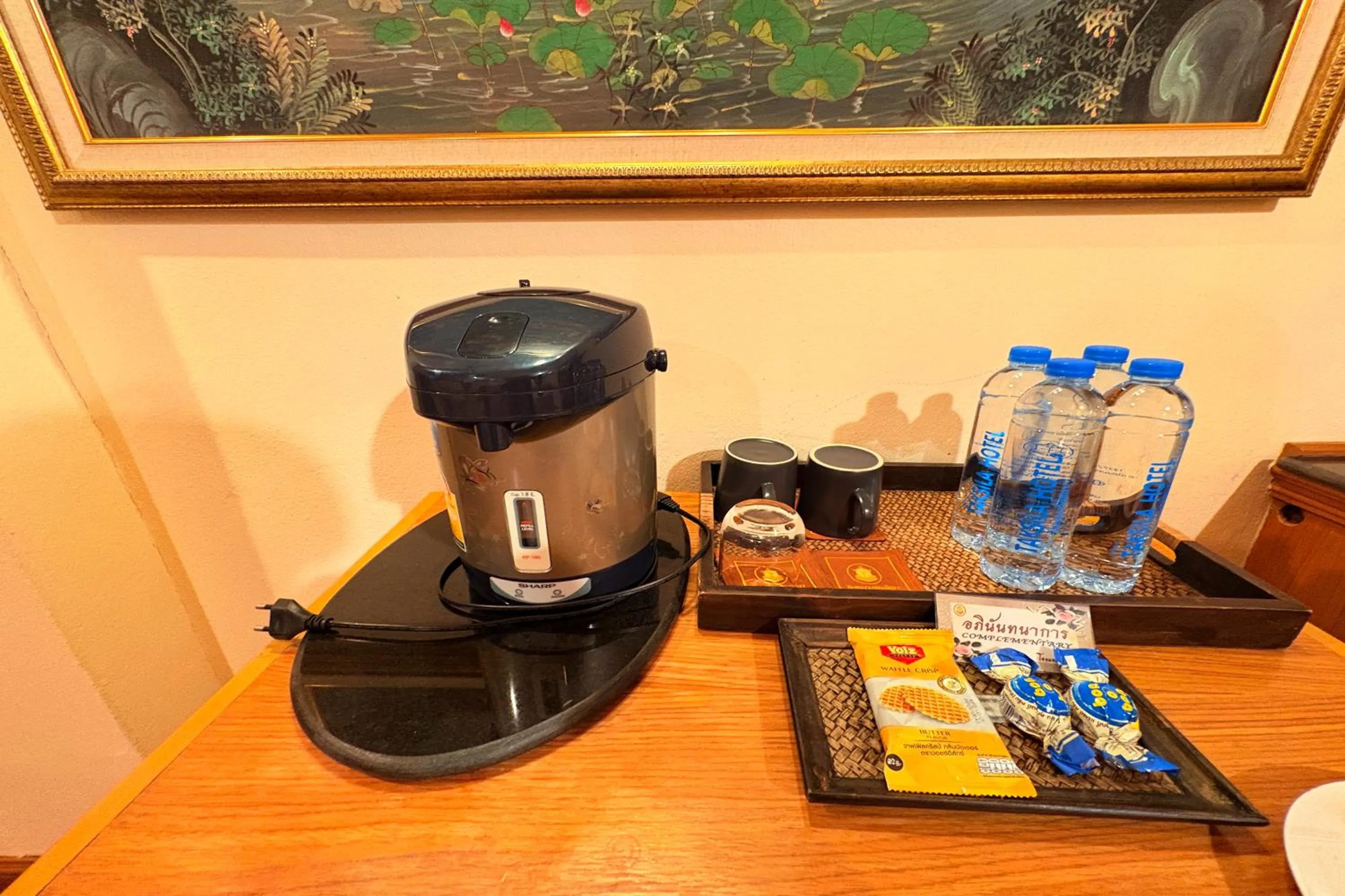 Coffee/tea facilities in Taksila Hotel