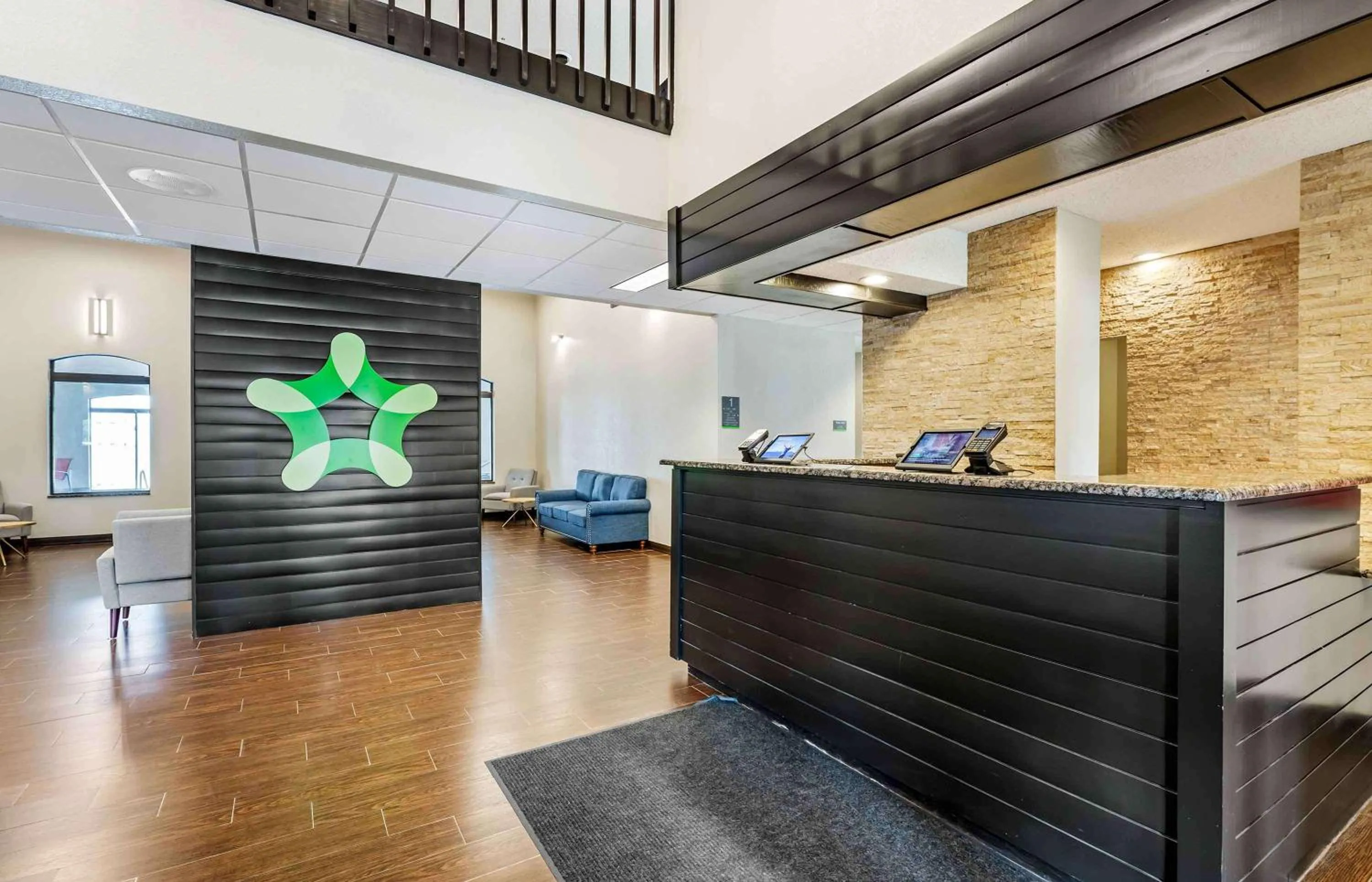 Lobby or reception in Extended Stay America Suites - Buffalo - Airport
