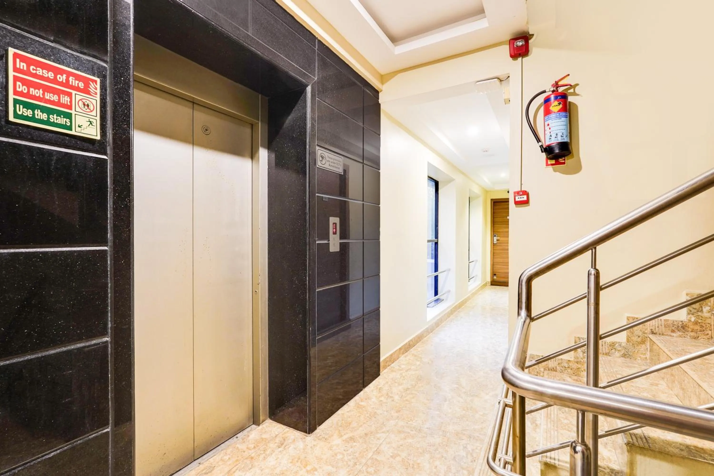 Lobby or reception in Townhouse Oak Kodambakkam Formerly Cine City