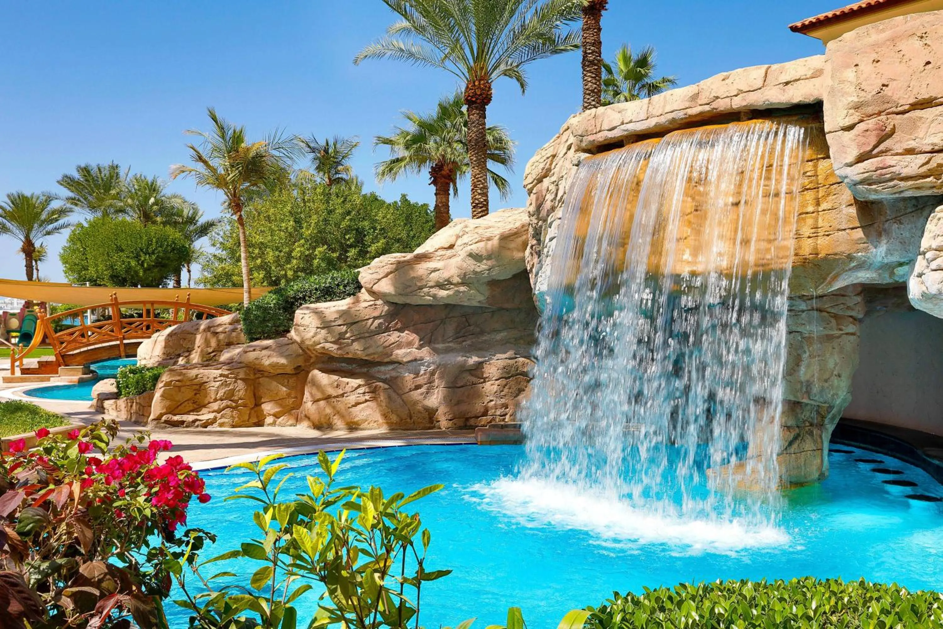 Swimming pool in The Ritz-Carlton, Dubai
