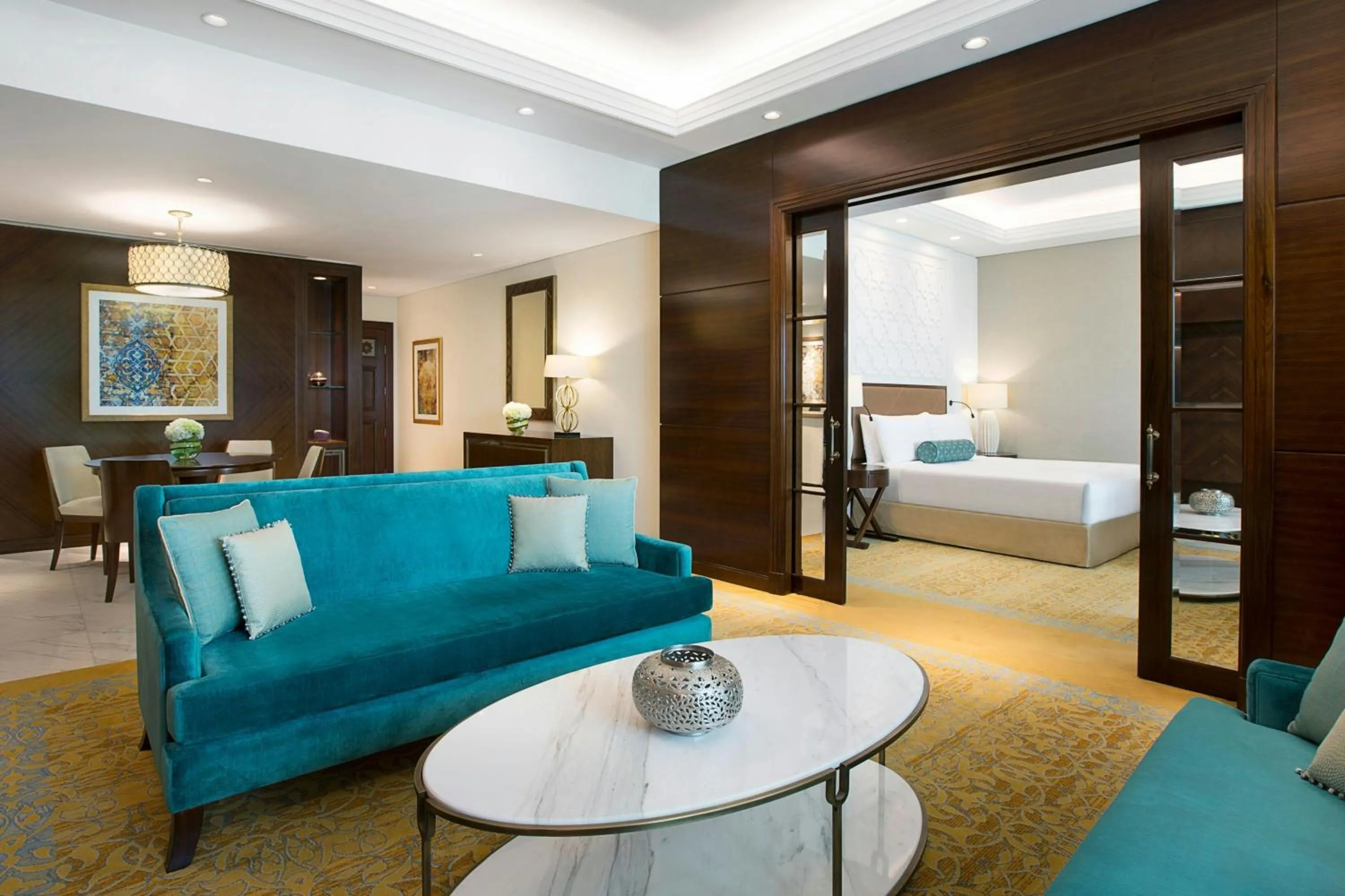 Living room, Bed in The Ritz-Carlton, Dubai
