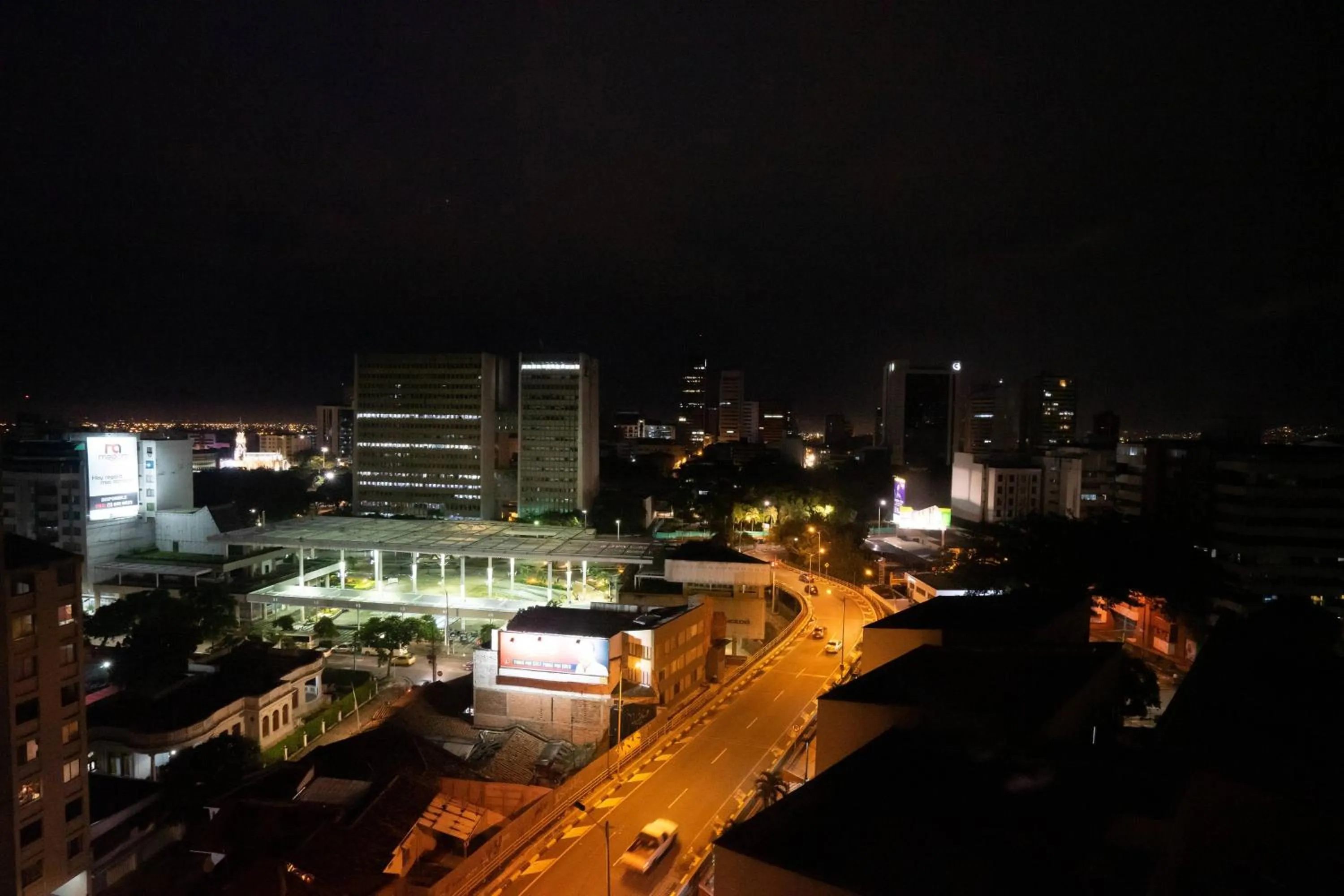 Photo of the whole room in Cali Marriott Hotel