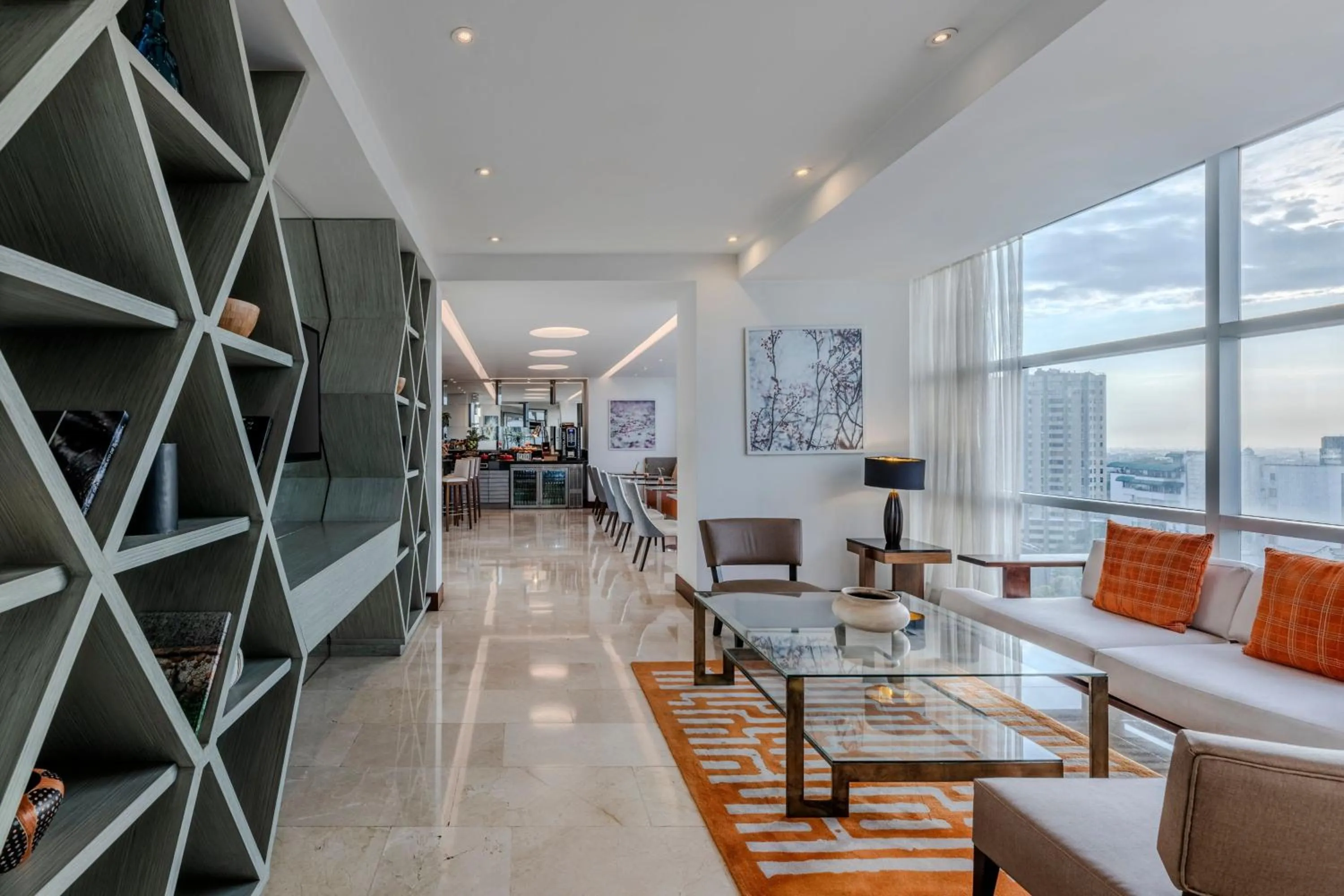 Lounge or bar in Cali Marriott Hotel