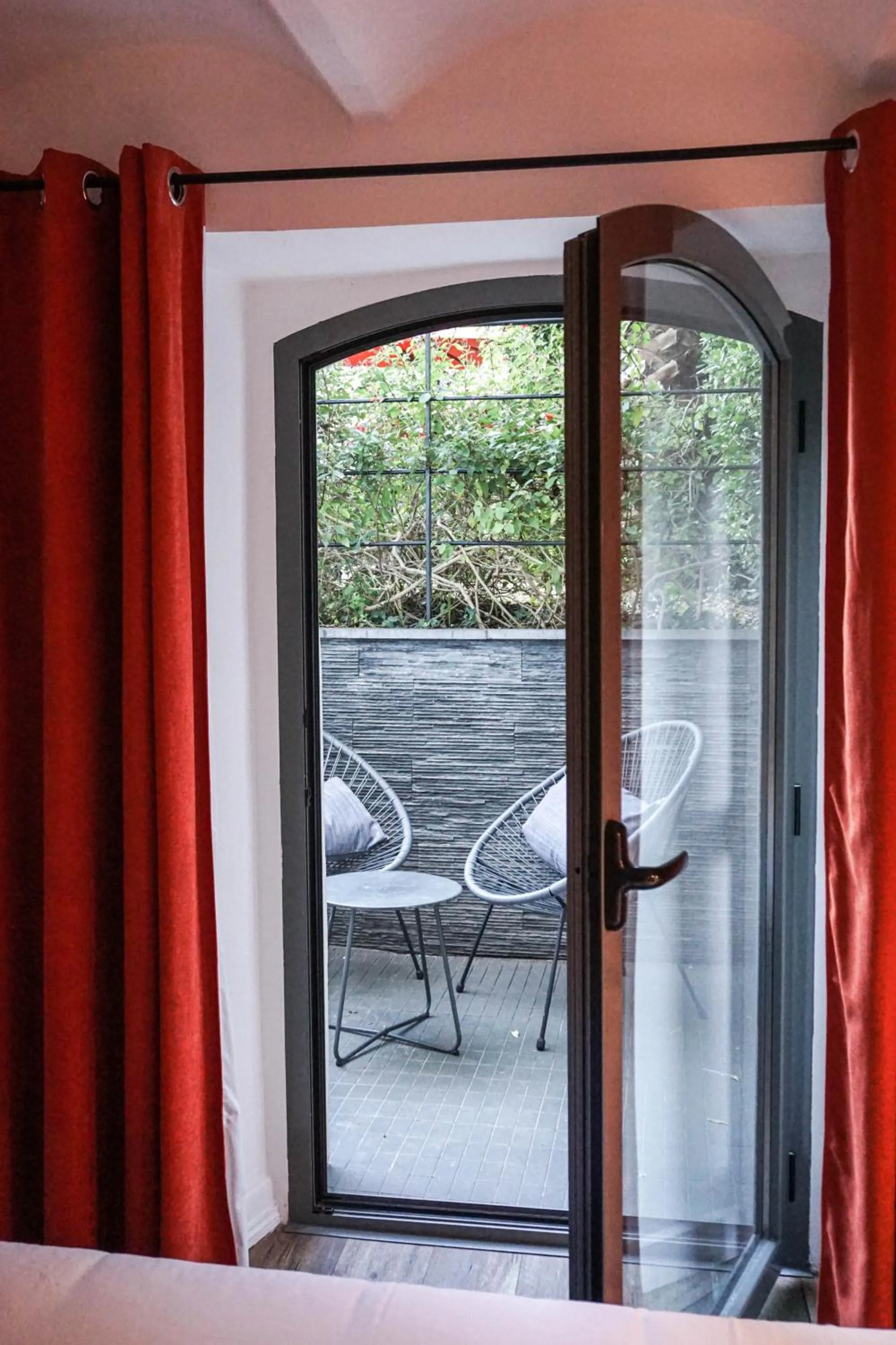 Patio in Villa Pruly Hotel Cannes Centre