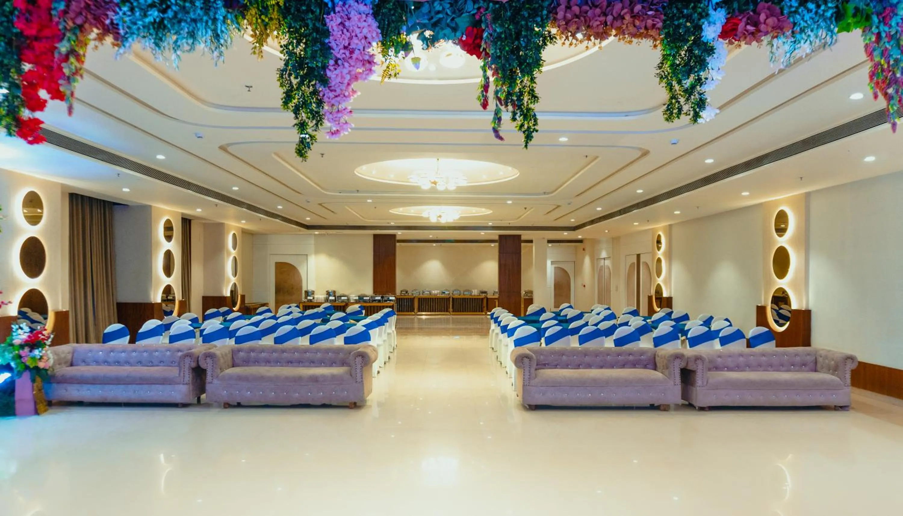 Banquet/Function facilities in Royal Orbit