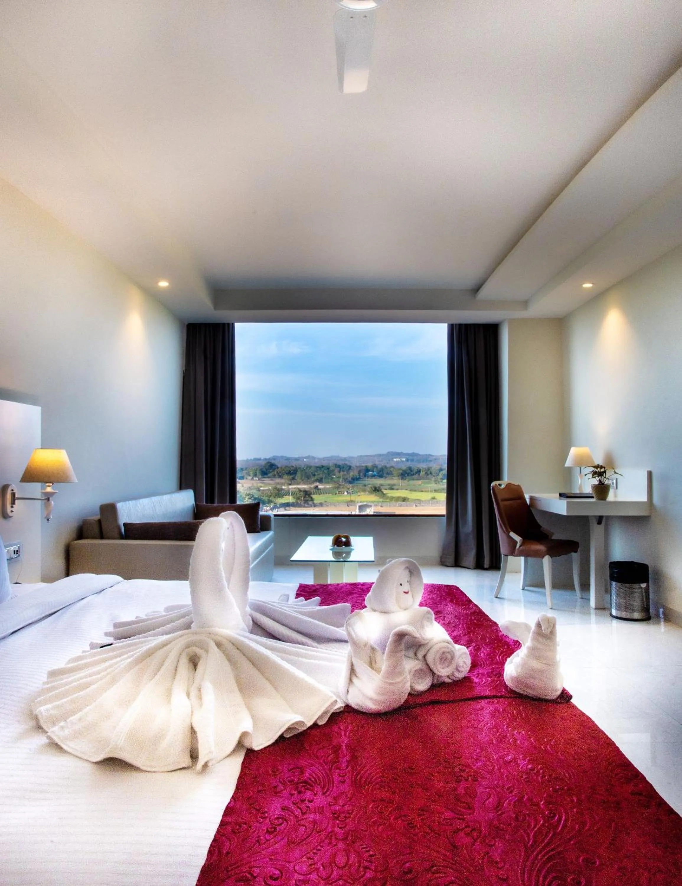 View (from property/room), Bed in Royal Orbit