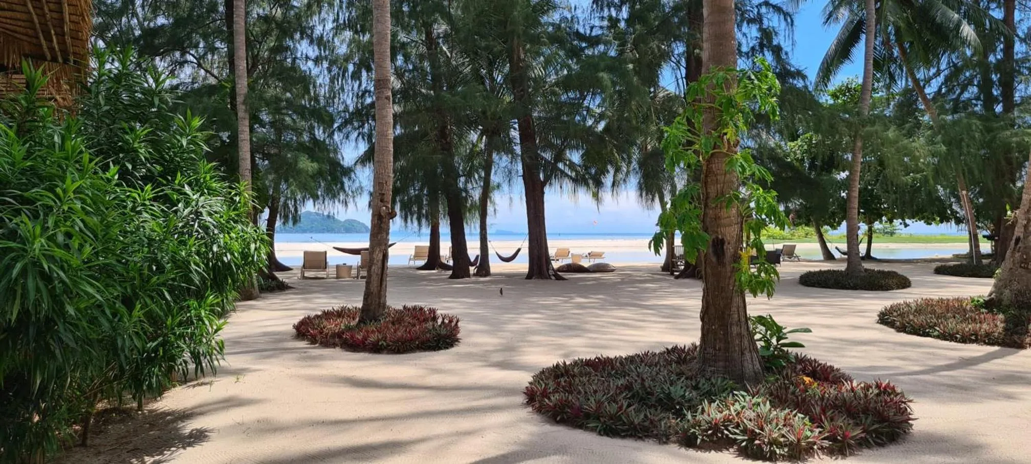 Property building in Angkana Bungalows adults only