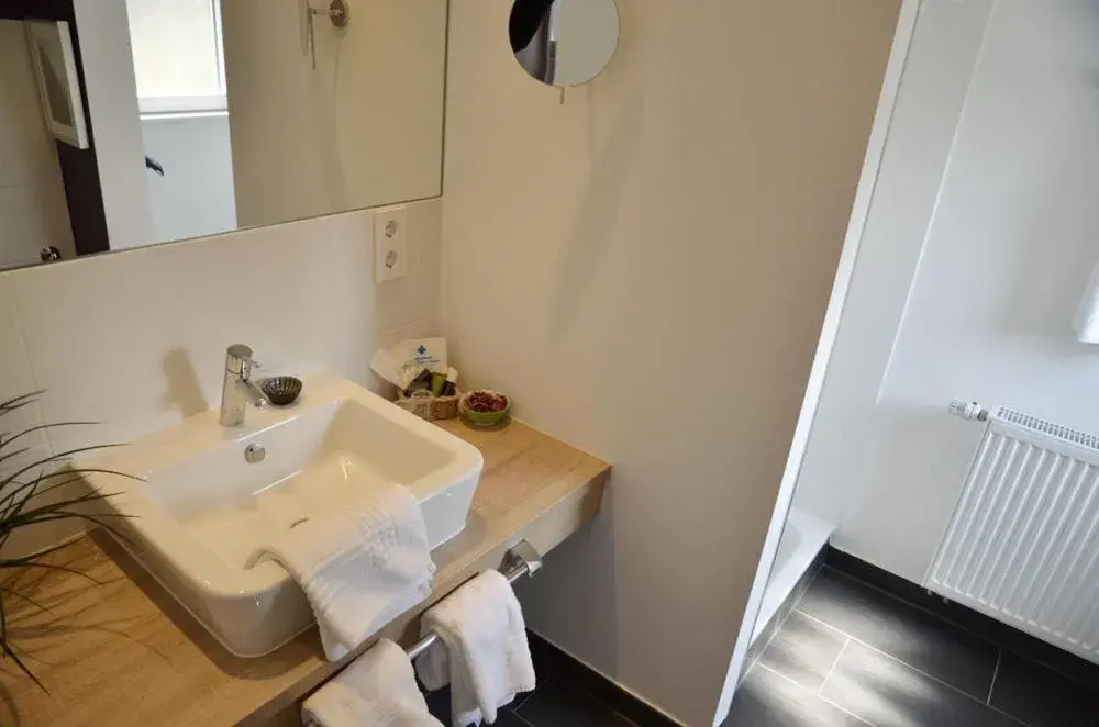 Comfort Double Room - single occupancy in Tannenheim Comfort Double Room - single occupancy in Tannenheim