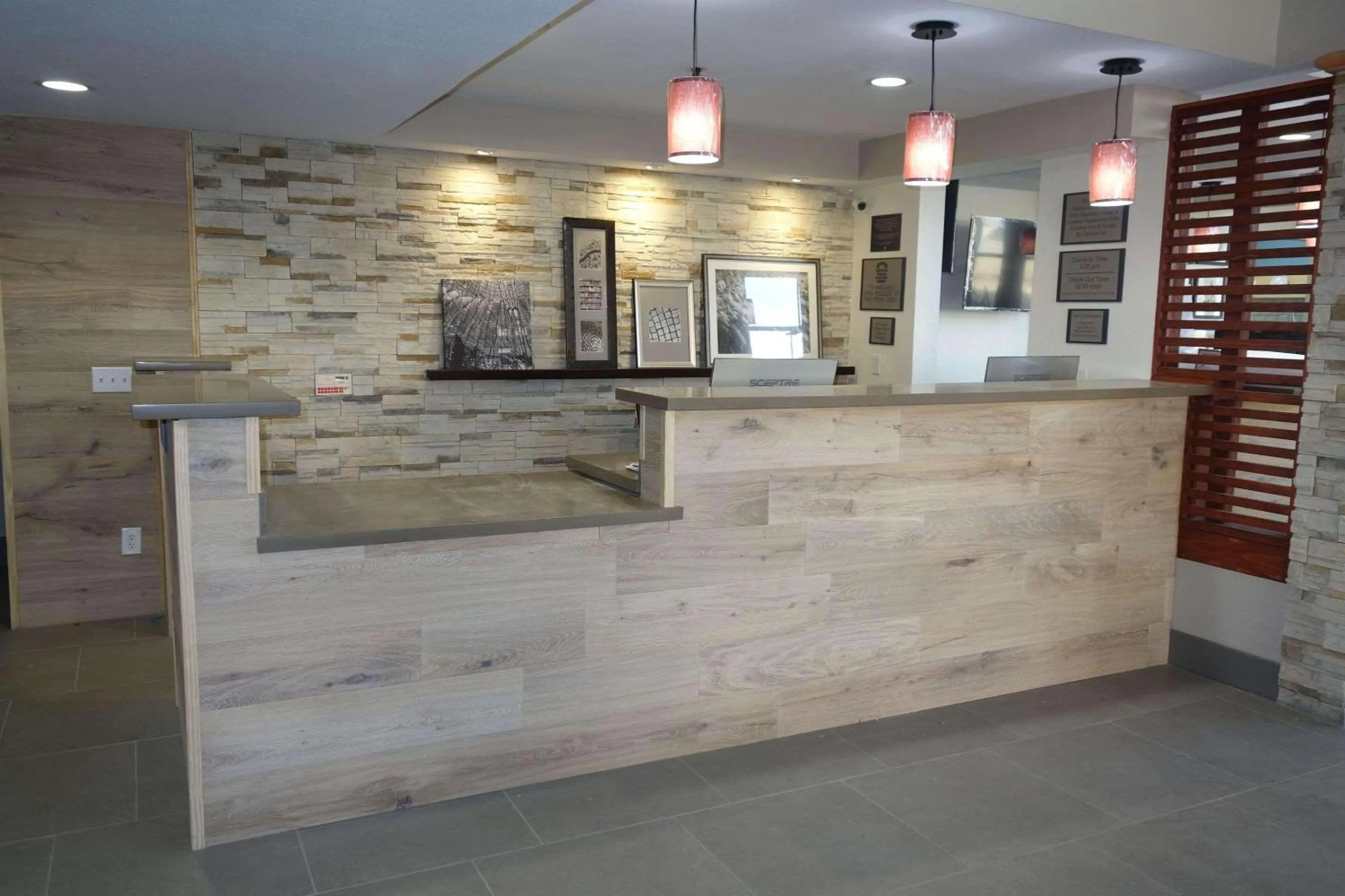 Lobby or reception in Country Inn & Suites by Radisson, Bakersfield, CA