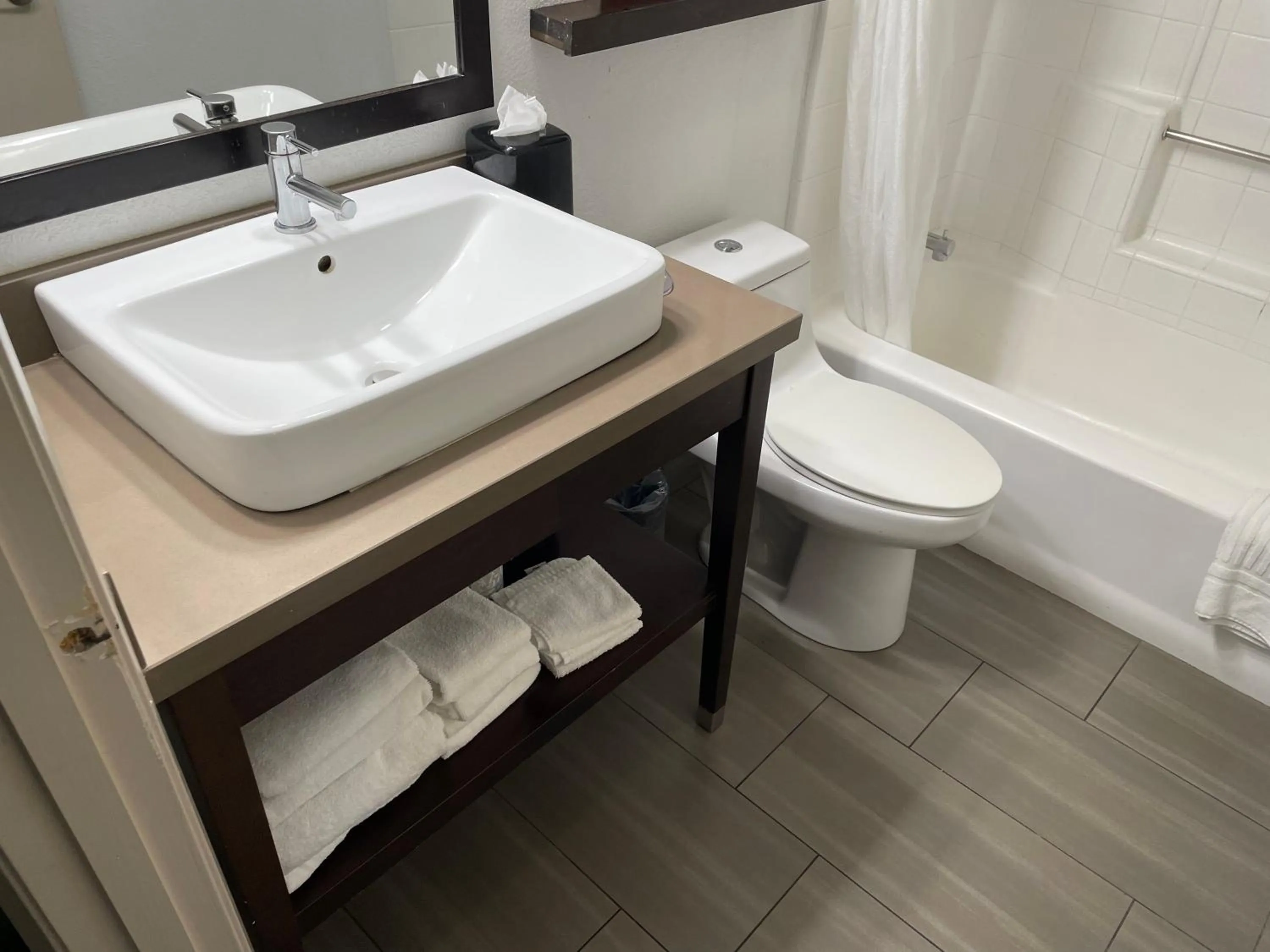 Toilet in Country Inn & Suites by Radisson, Bakersfield, CA