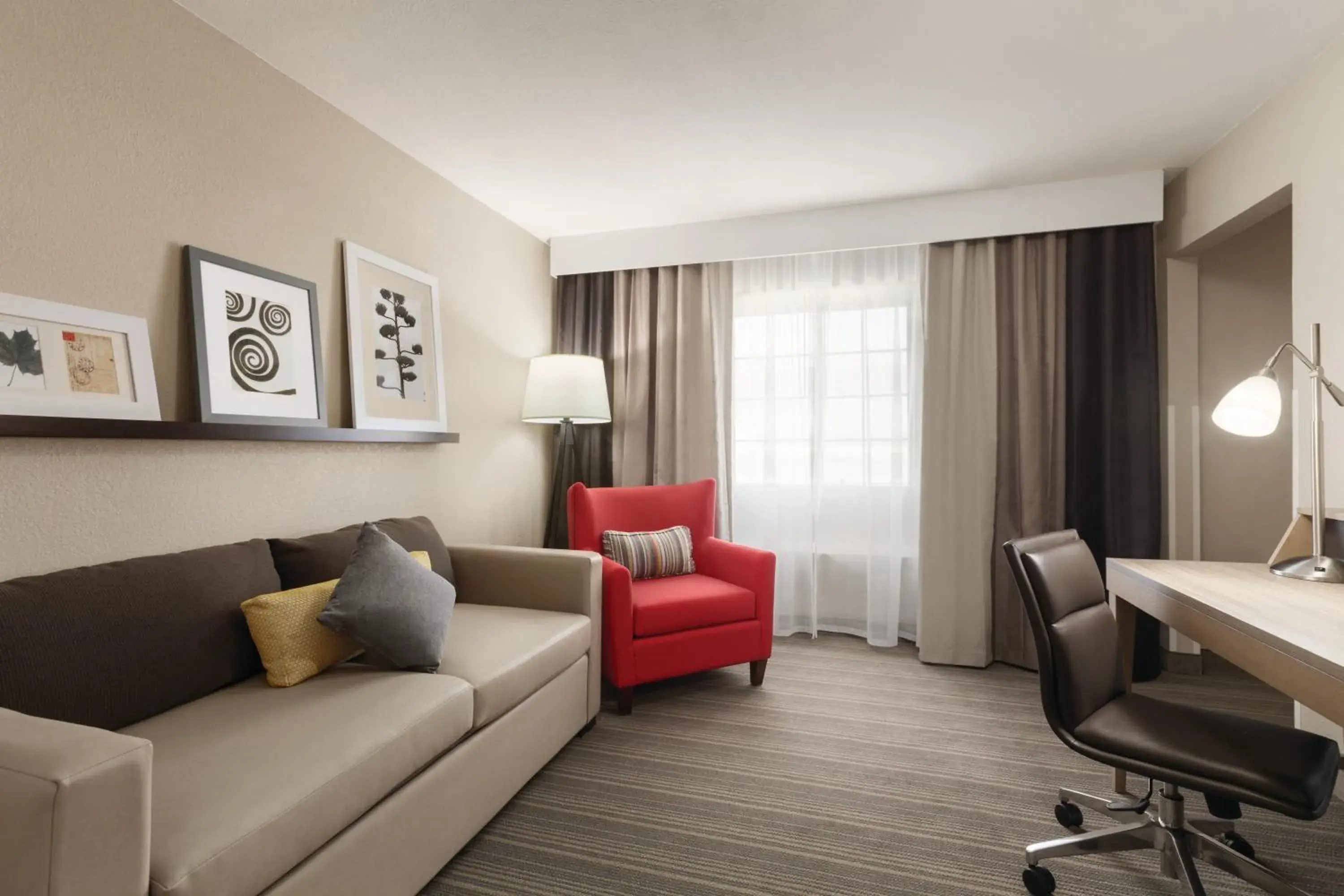 One-Bedroom King Suite - Non-Smoking in Country Inn & Suites by Radisson, Bakersfield, CA One-Bedroom King Suite - Non-Smoking in Country Inn & Suites by Radisson, Bakersfield, CA