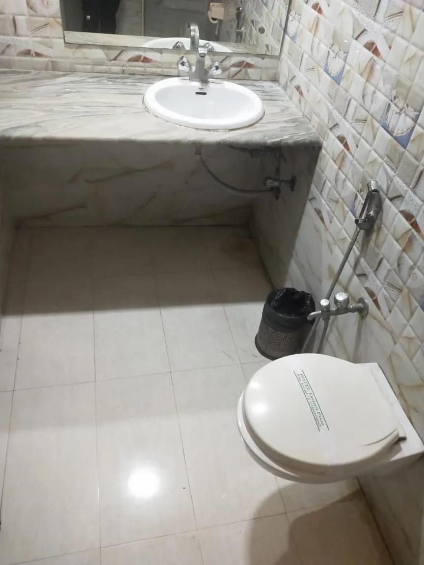 Bathroom in Hotel Eastern Plaza
