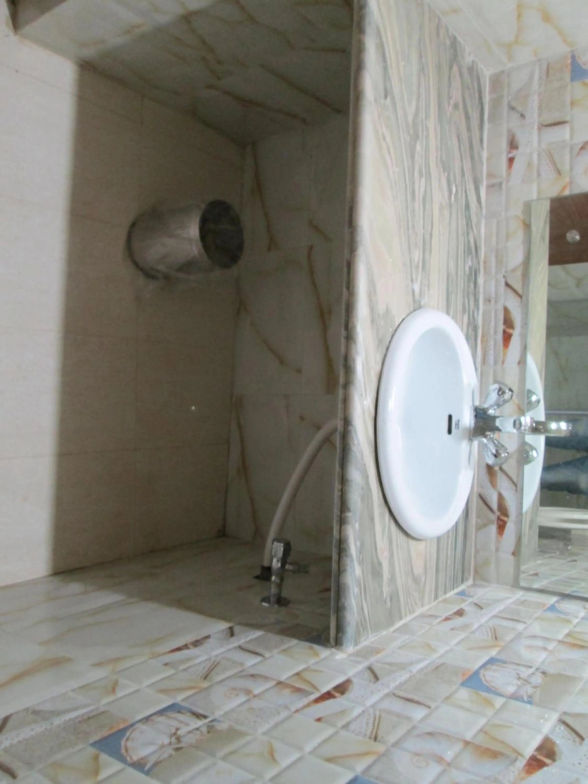 Bathroom in Hotel Eastern Plaza