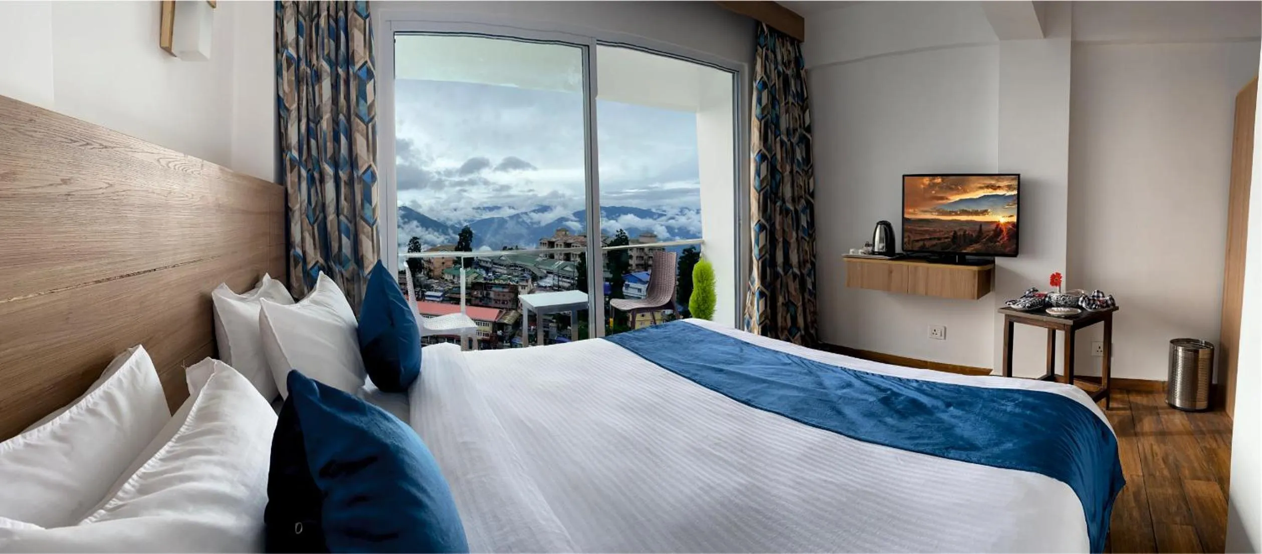 Bedroom, Bed in Central Heritage Resort & Spa Formerly Fortune ITC Resort