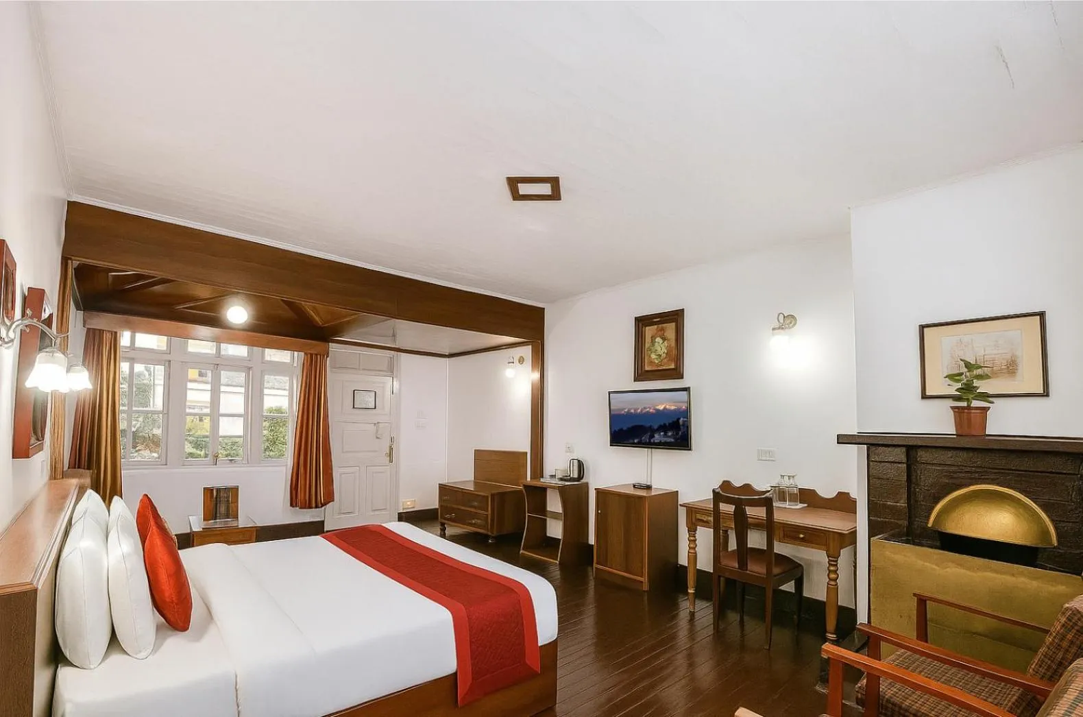 Bedroom, Bed in Central Heritage Resort & Spa Formerly Fortune ITC Resort