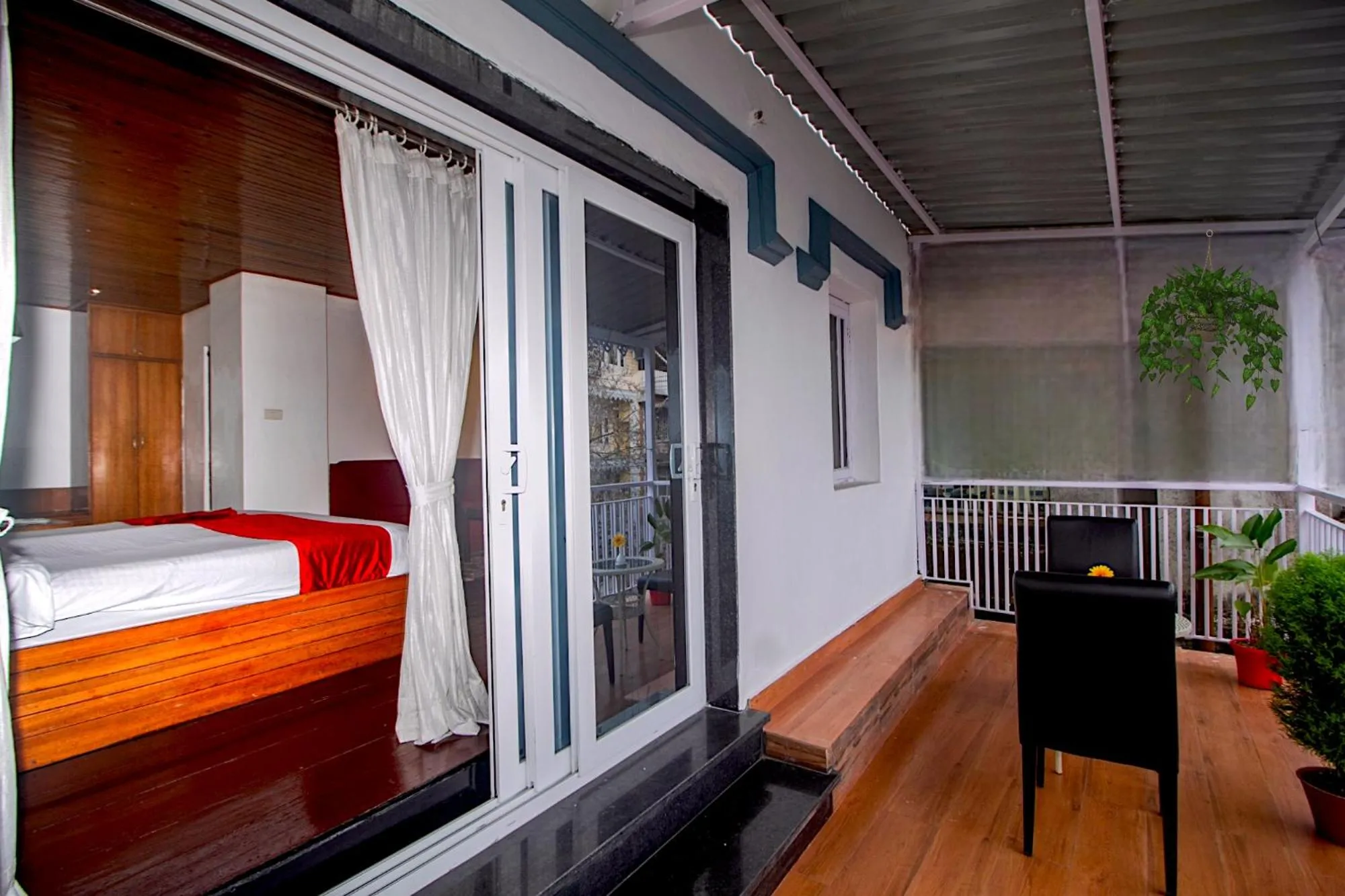 Balcony/Terrace, Bed in Central Heritage Resort & Spa Formerly Fortune ITC Resort