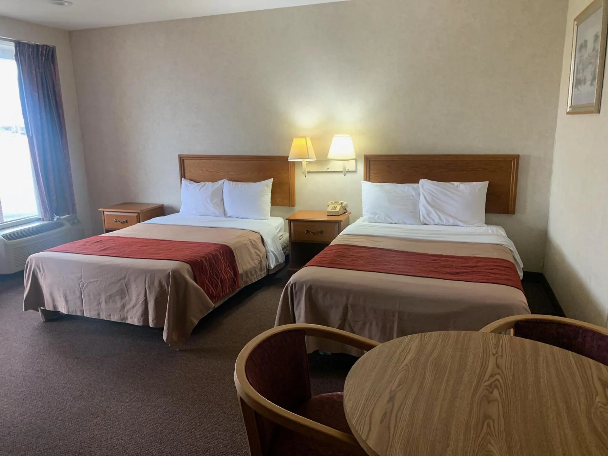 Coachman's Inn Motel