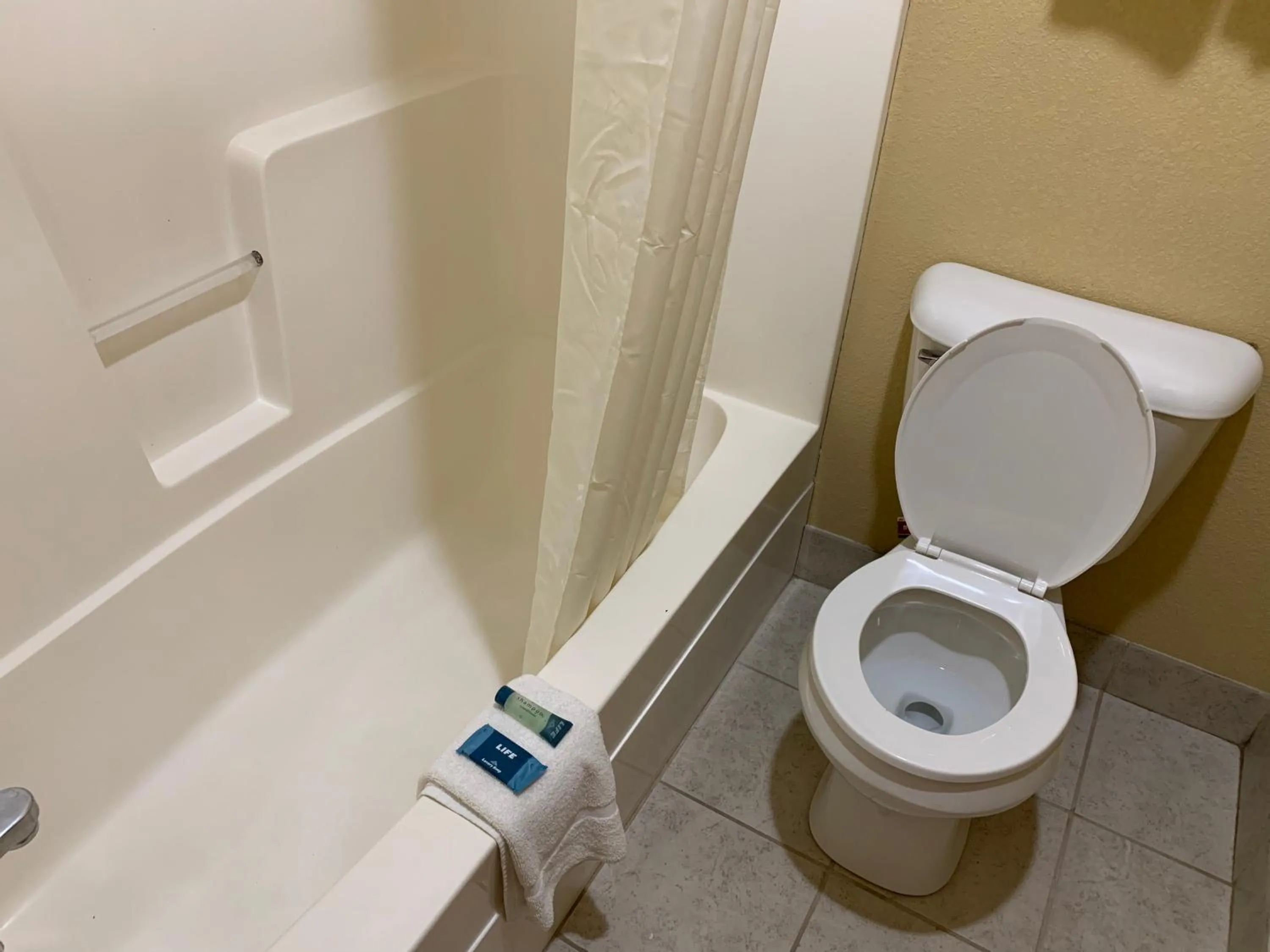 Coachman's Inn Motel