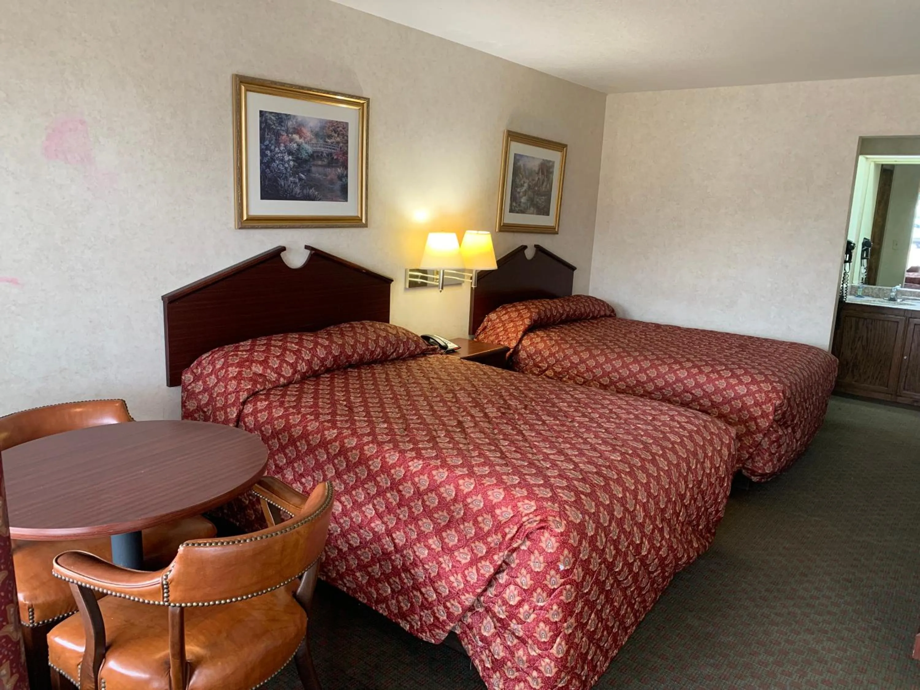 Coachman's Inn Motel