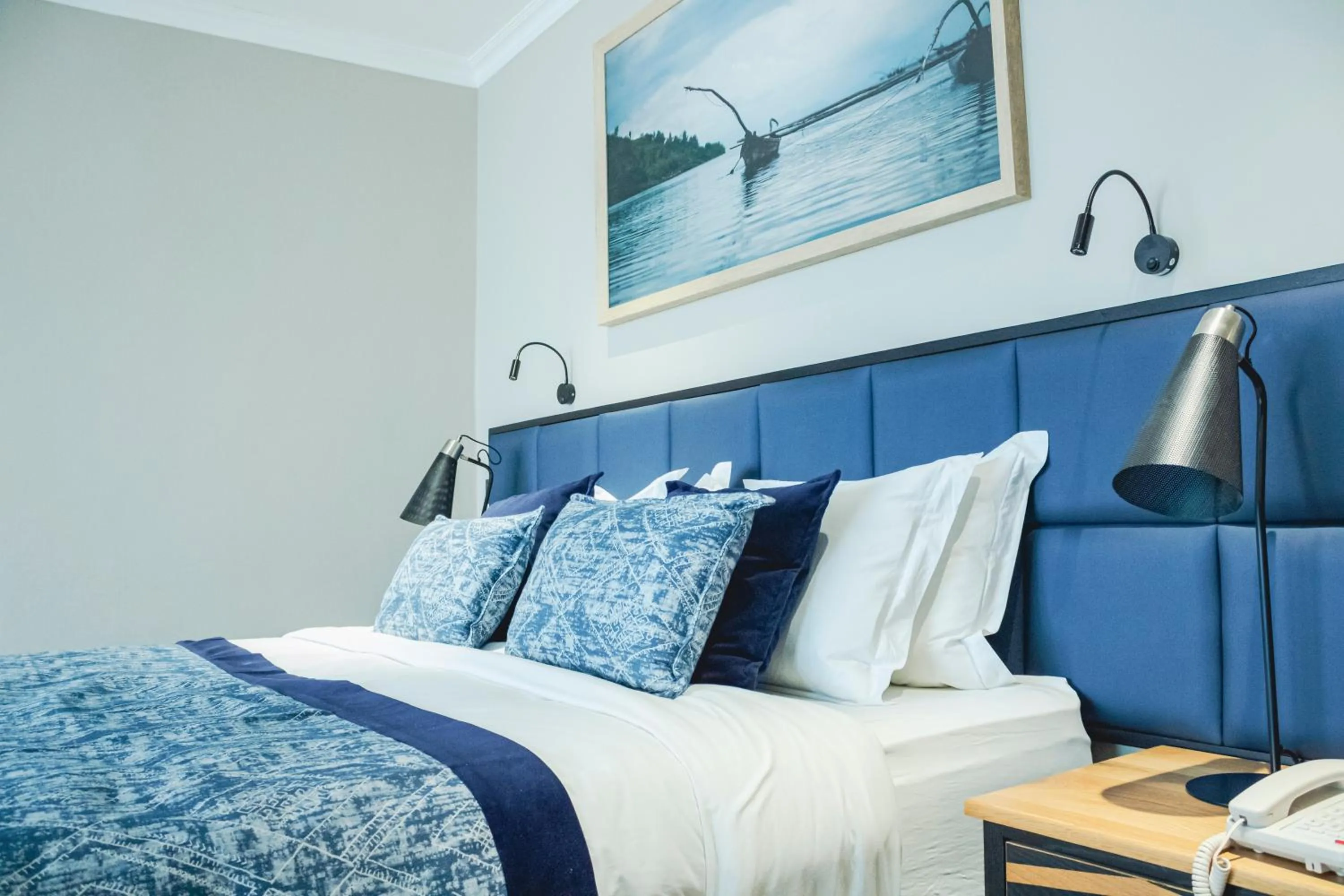 Bed in CLEO LAKE KIVU HOTEL