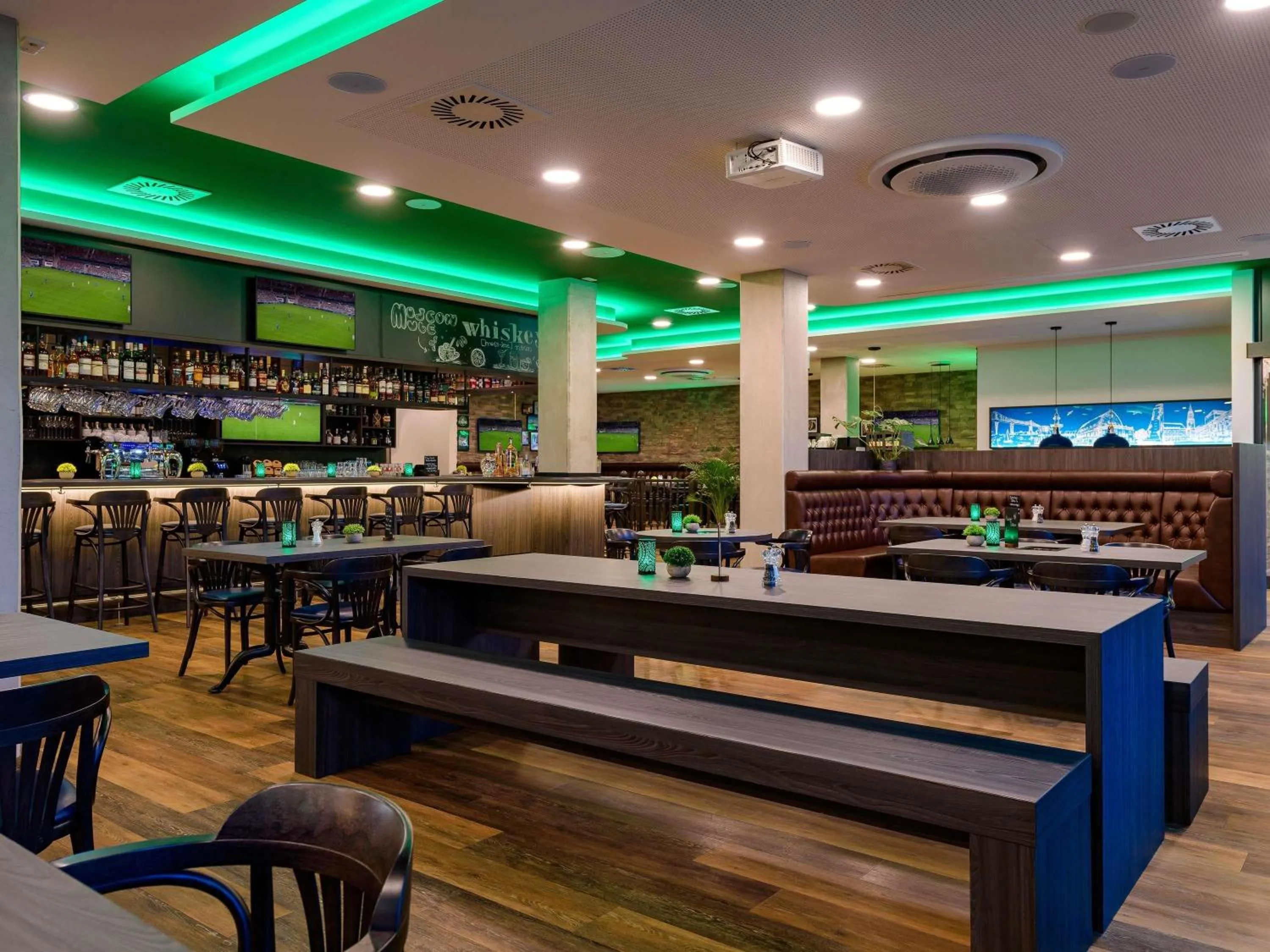 Restaurant/places to eat in ibis Styles Kiel City