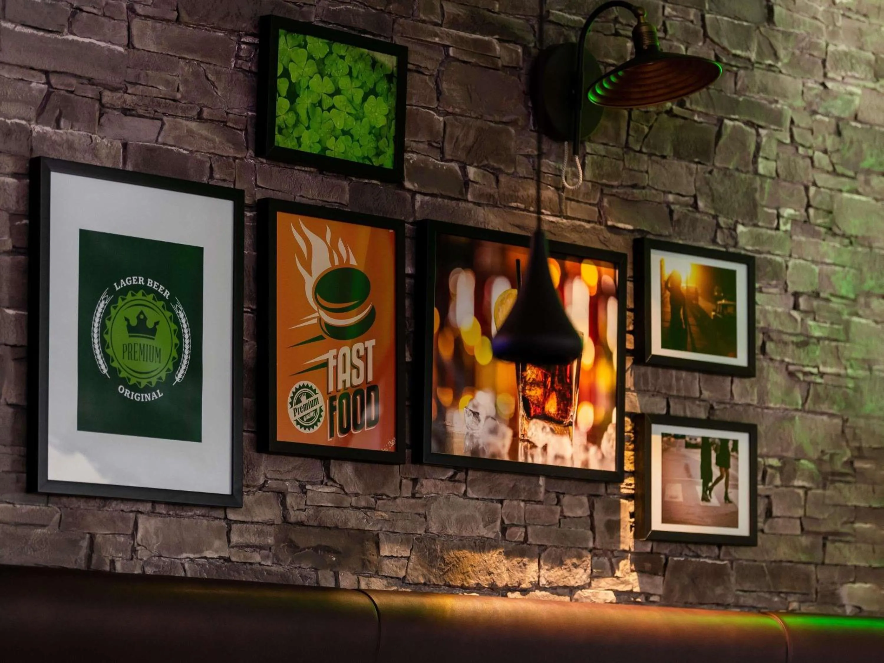 Lounge or bar in ibis Styles Kiel City