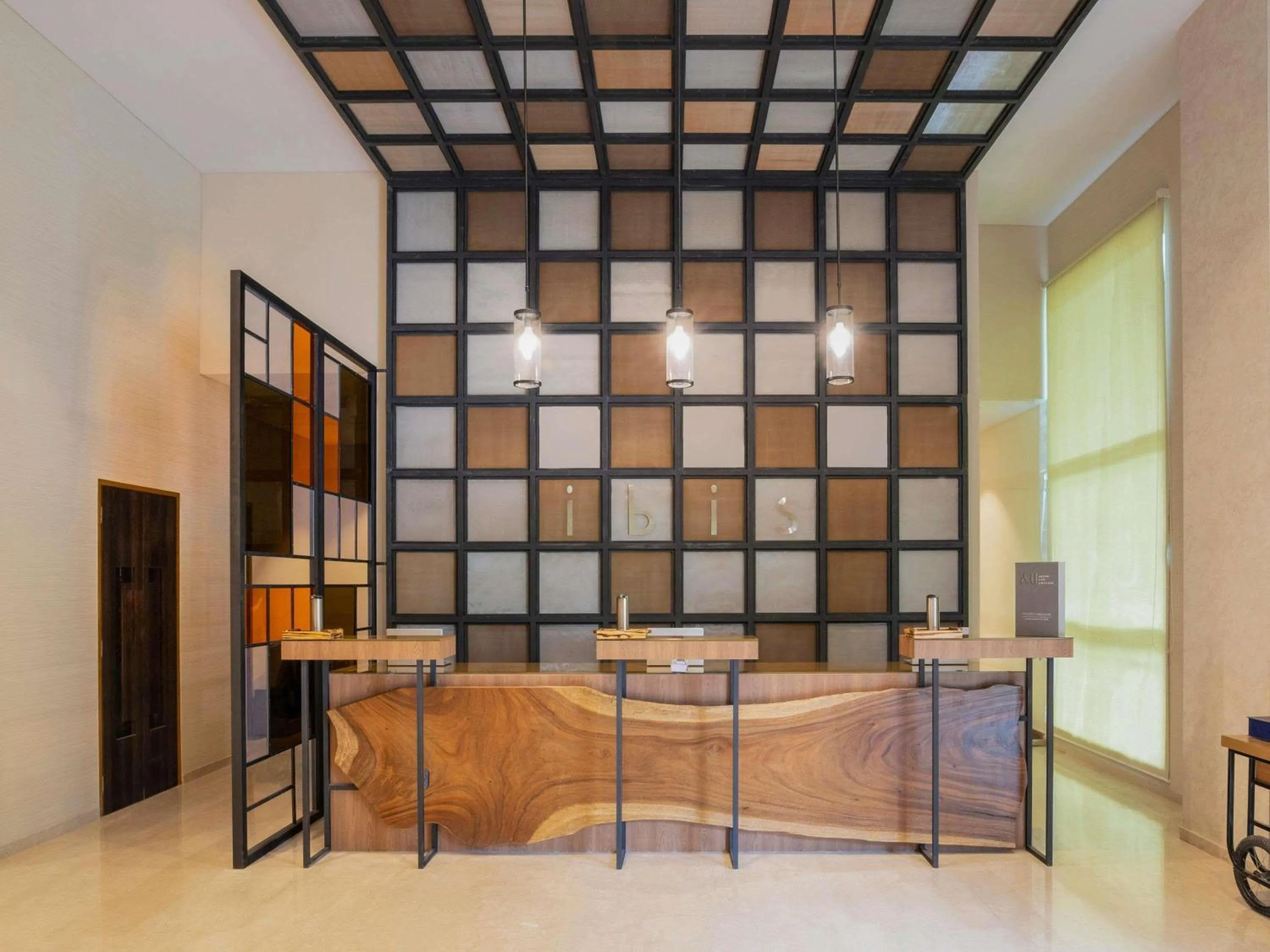 Property building in ibis Mumbai Vikhroli - An Accor Brand